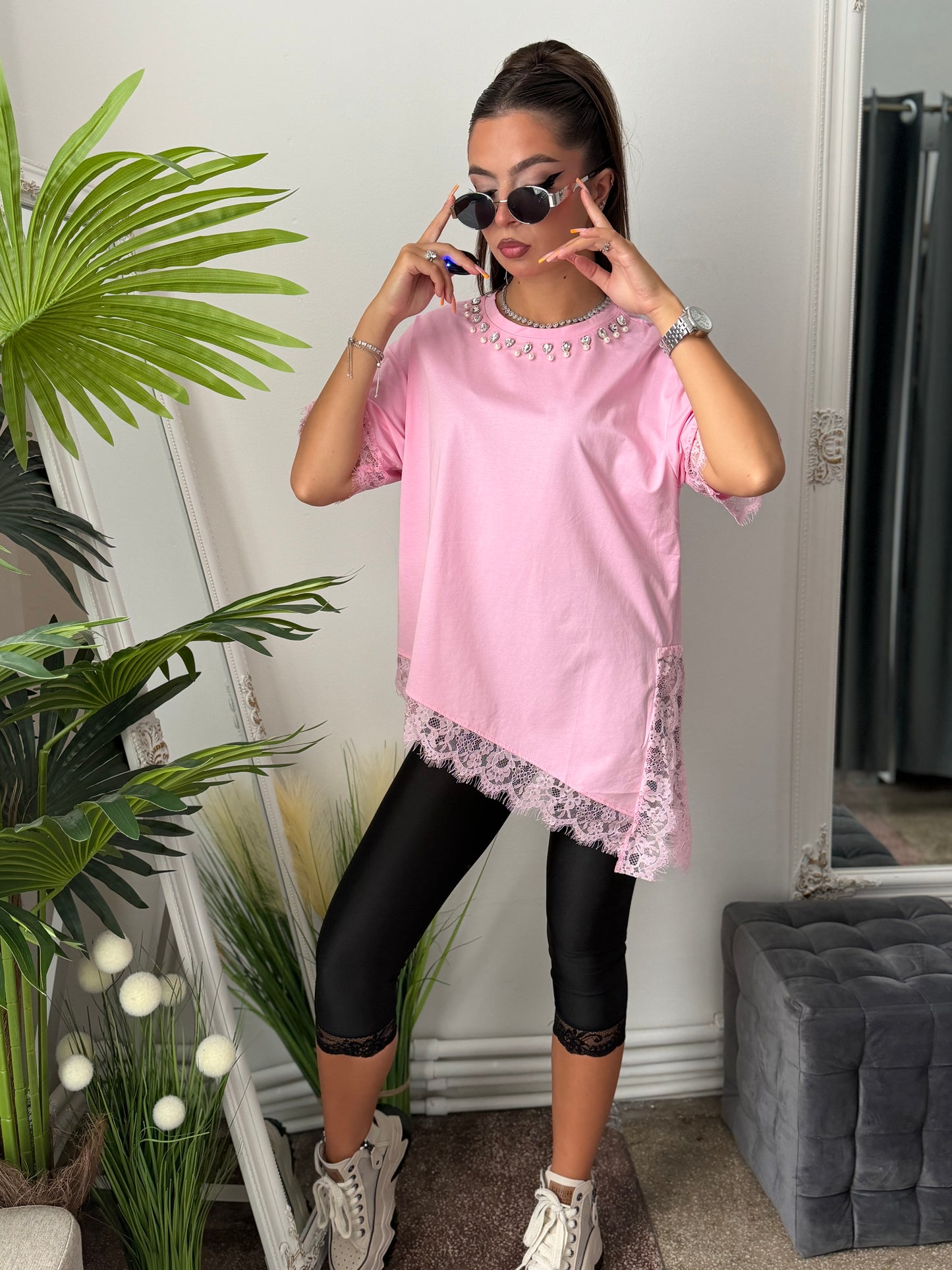 Tricou cu dantelă roz SARA