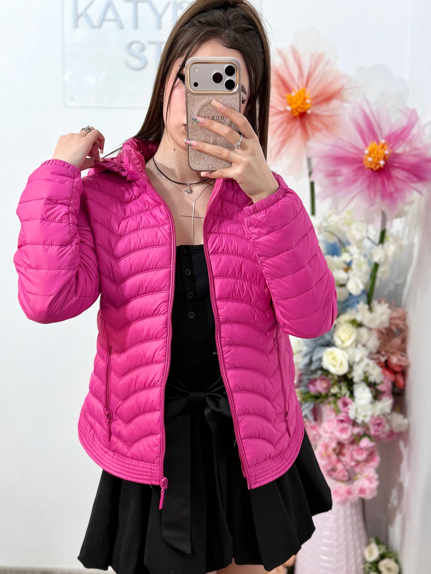 Geaca fucsia de primavara