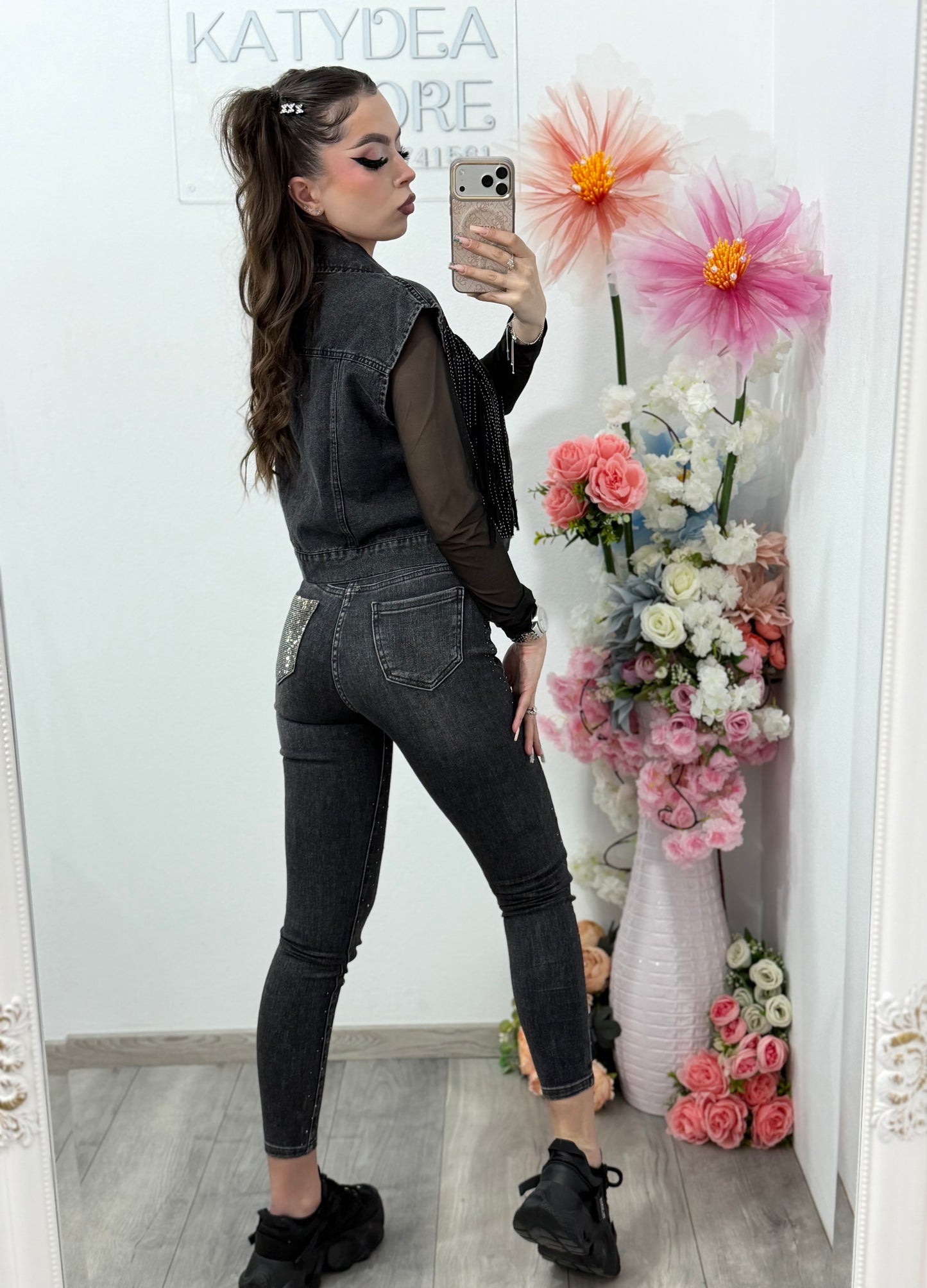 Jeans skinny gri cu cristale Clara
