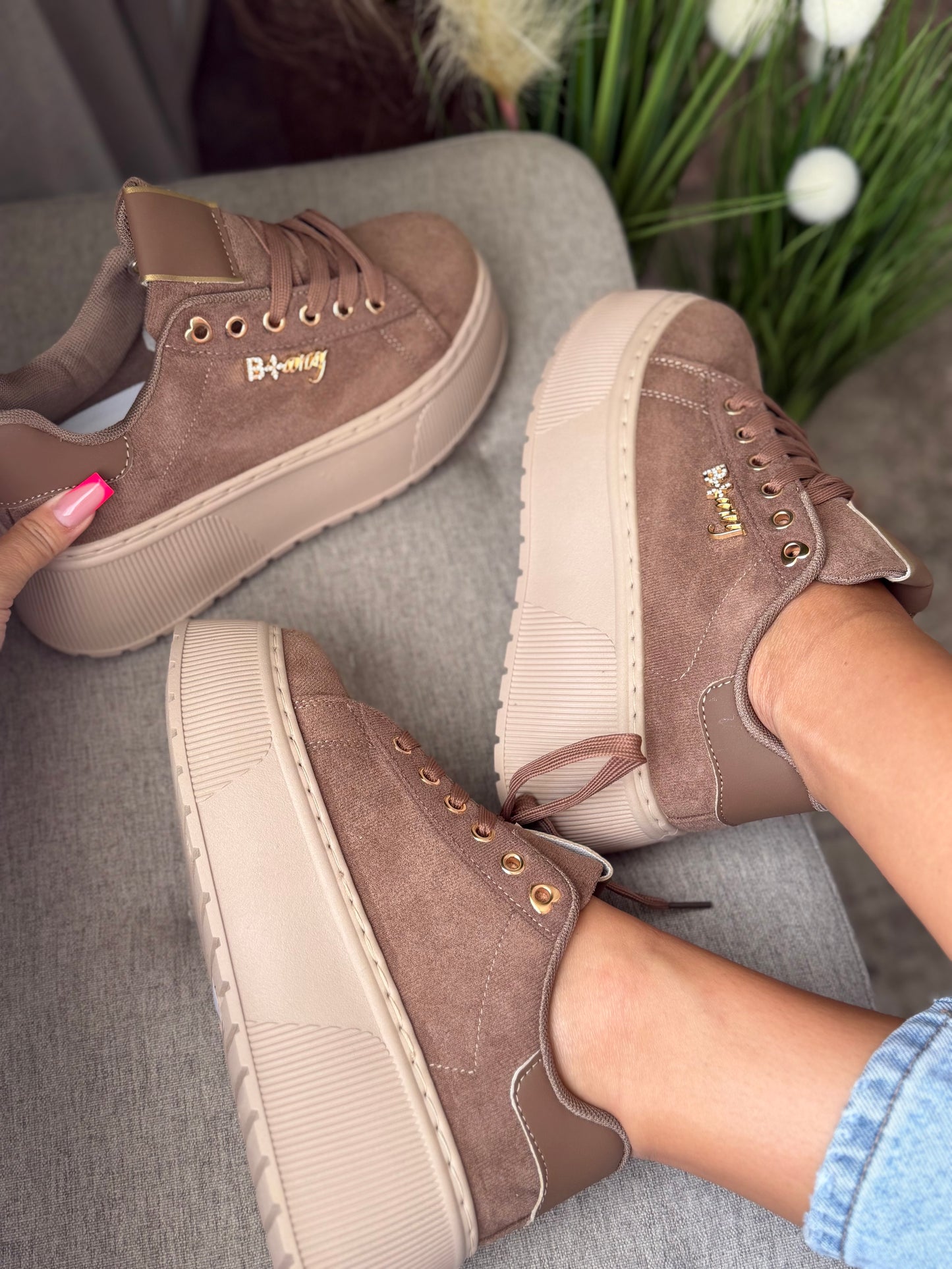 Adidasi VELVET BROWN