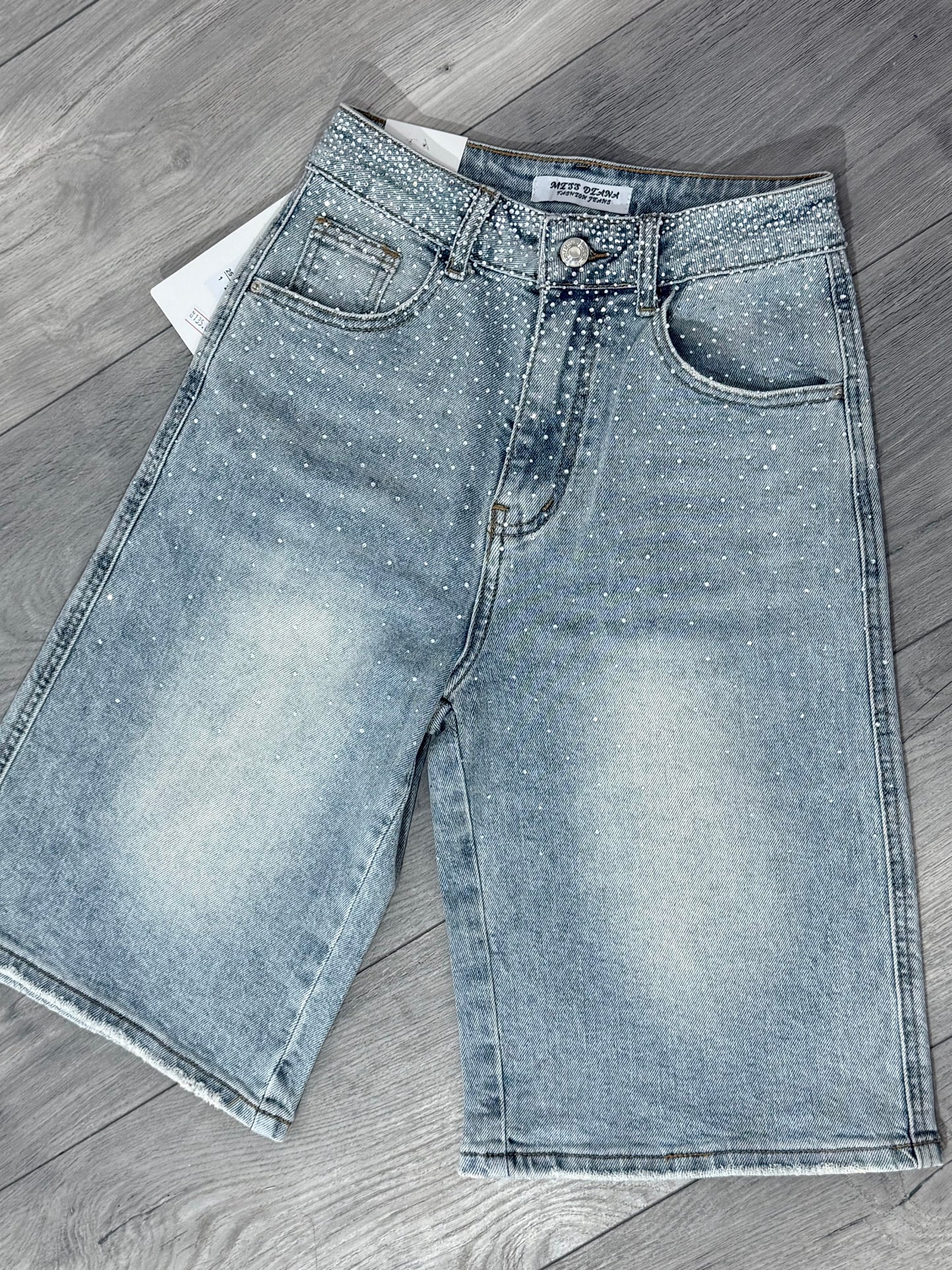 Pantaloni tip bermude GRACE