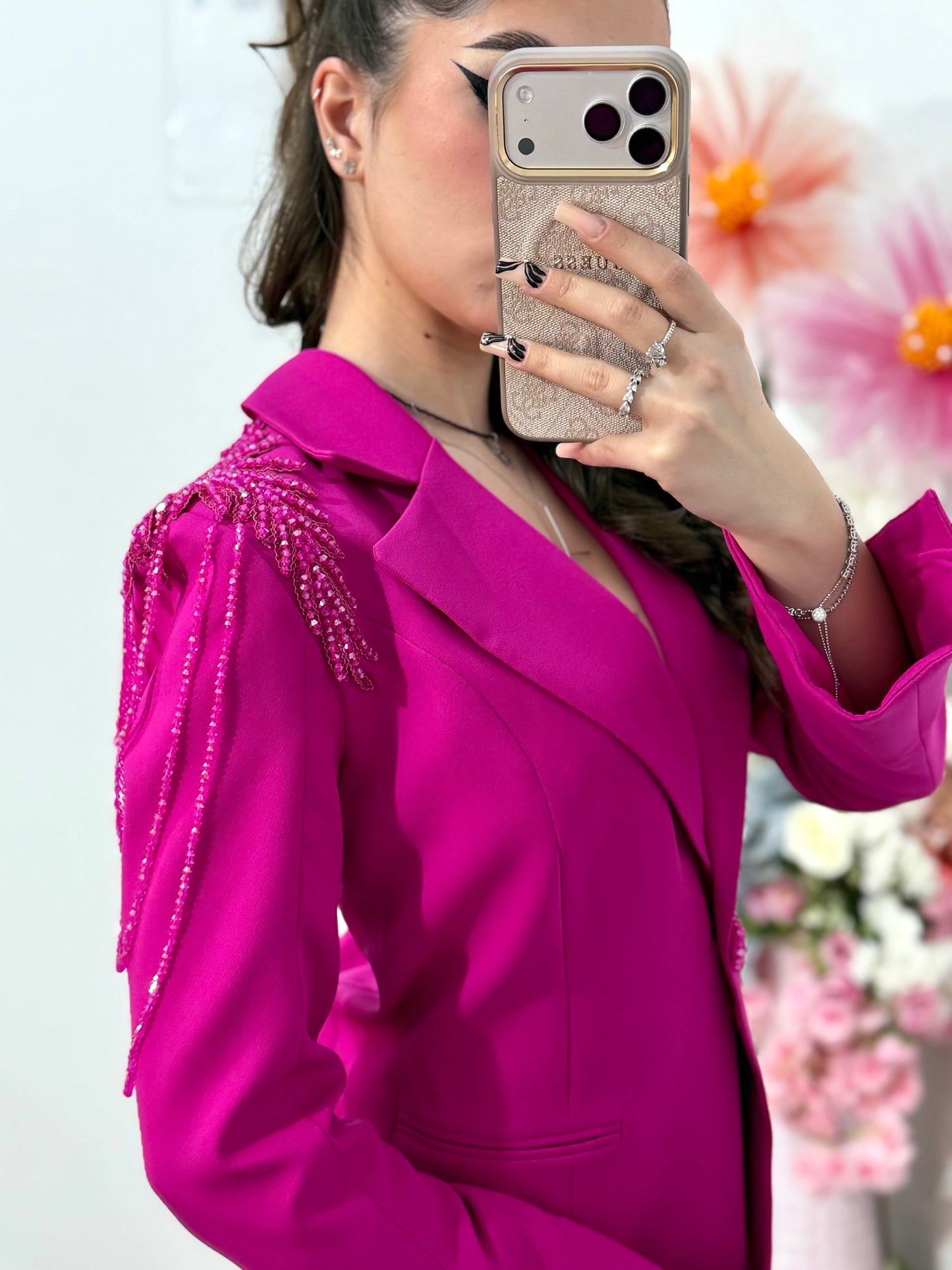 Compleu elegant cu detalii luxuriante fucsia  MAYA