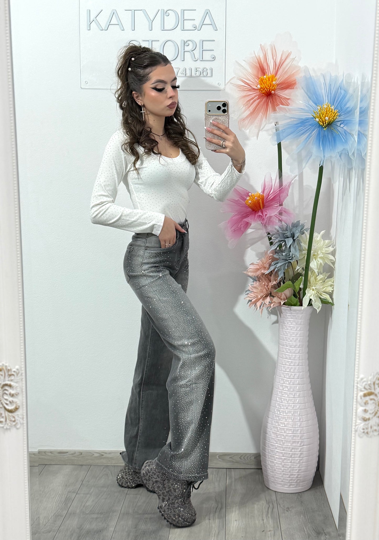 Blugi WideLeg gri cu cristale ștanțate MARA