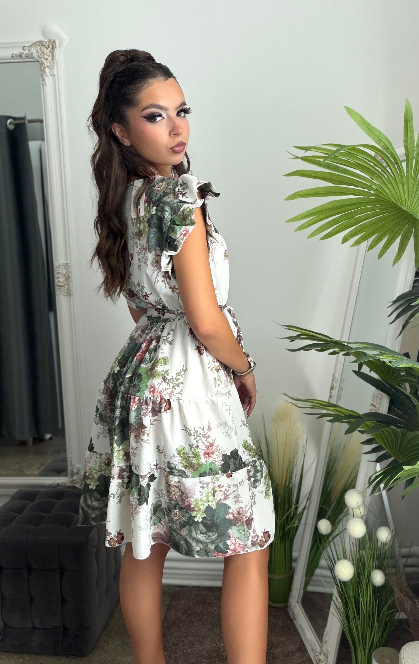 Rochie cu volanase verde ELSA