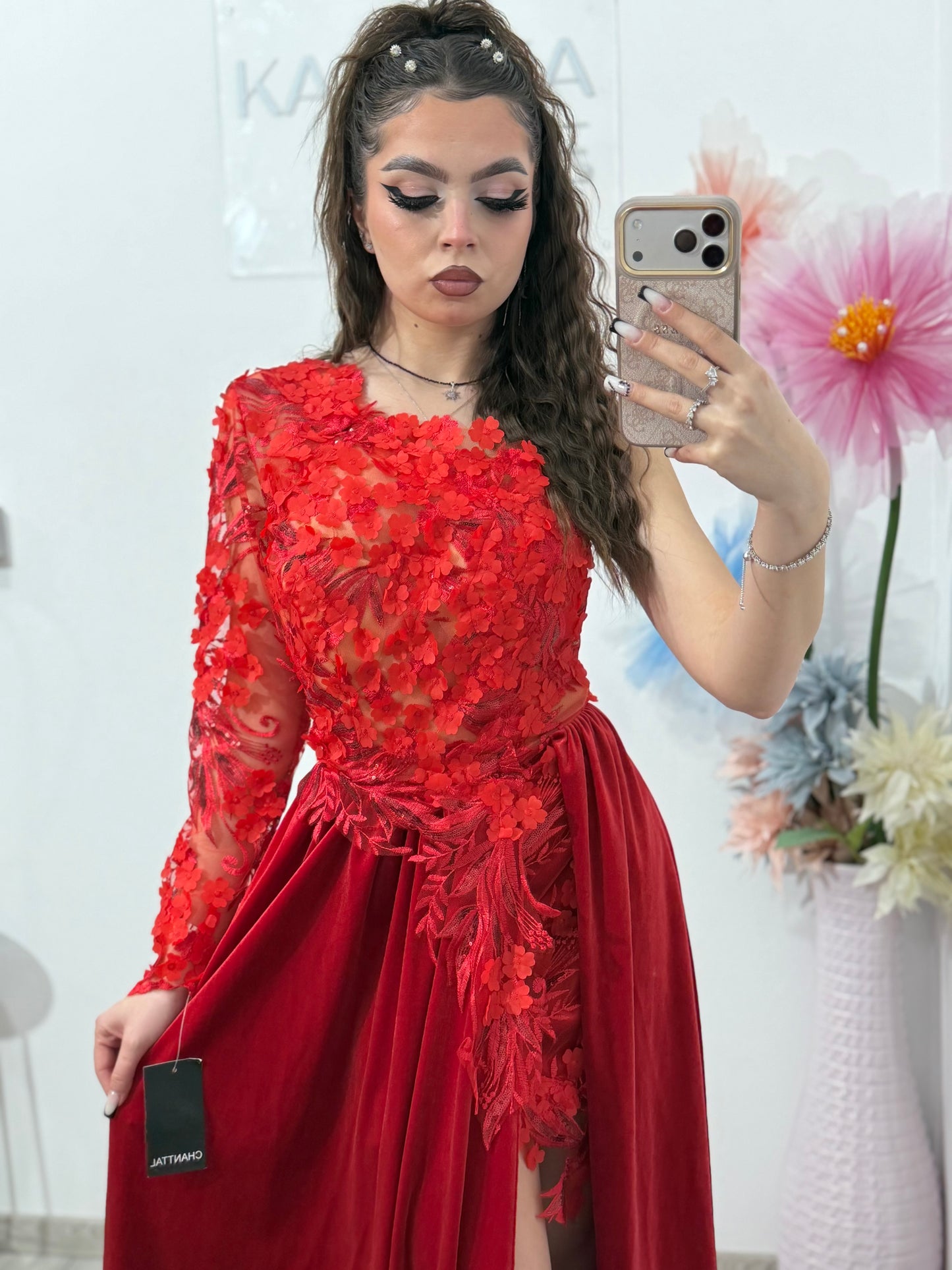 Rochie rosie spectaculoasă din catifea și dantelă DELUXE