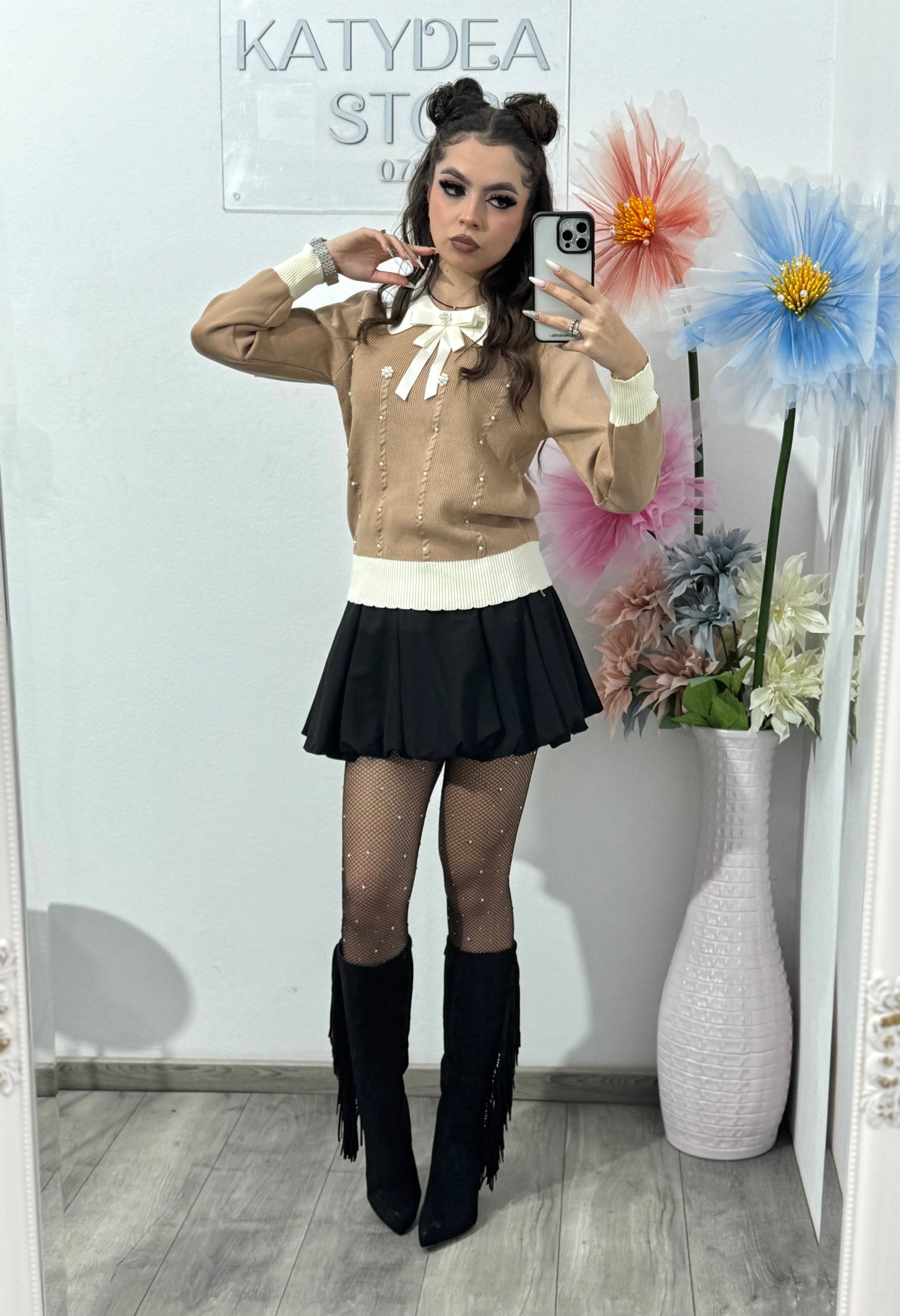 Bluză cu fundiță și perle ELEGANCE