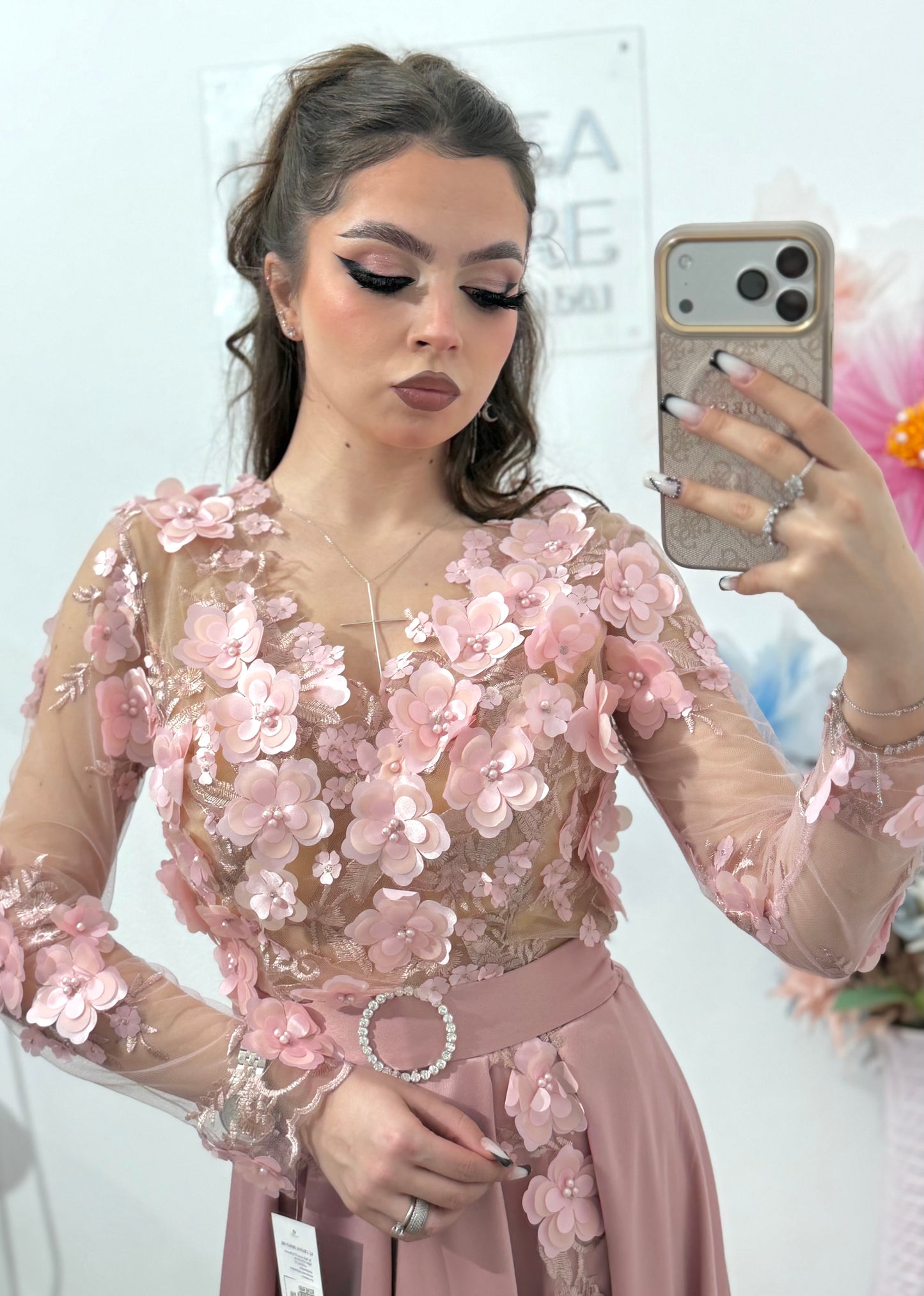 Rochie lunga din tafta roz cu dantela 3D AnaSofia