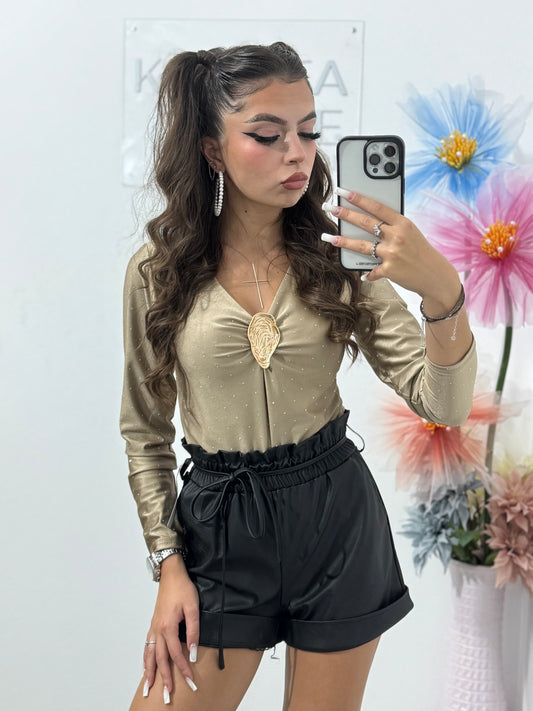 Body elegant cu cristale ștanțate și broșă Denisa