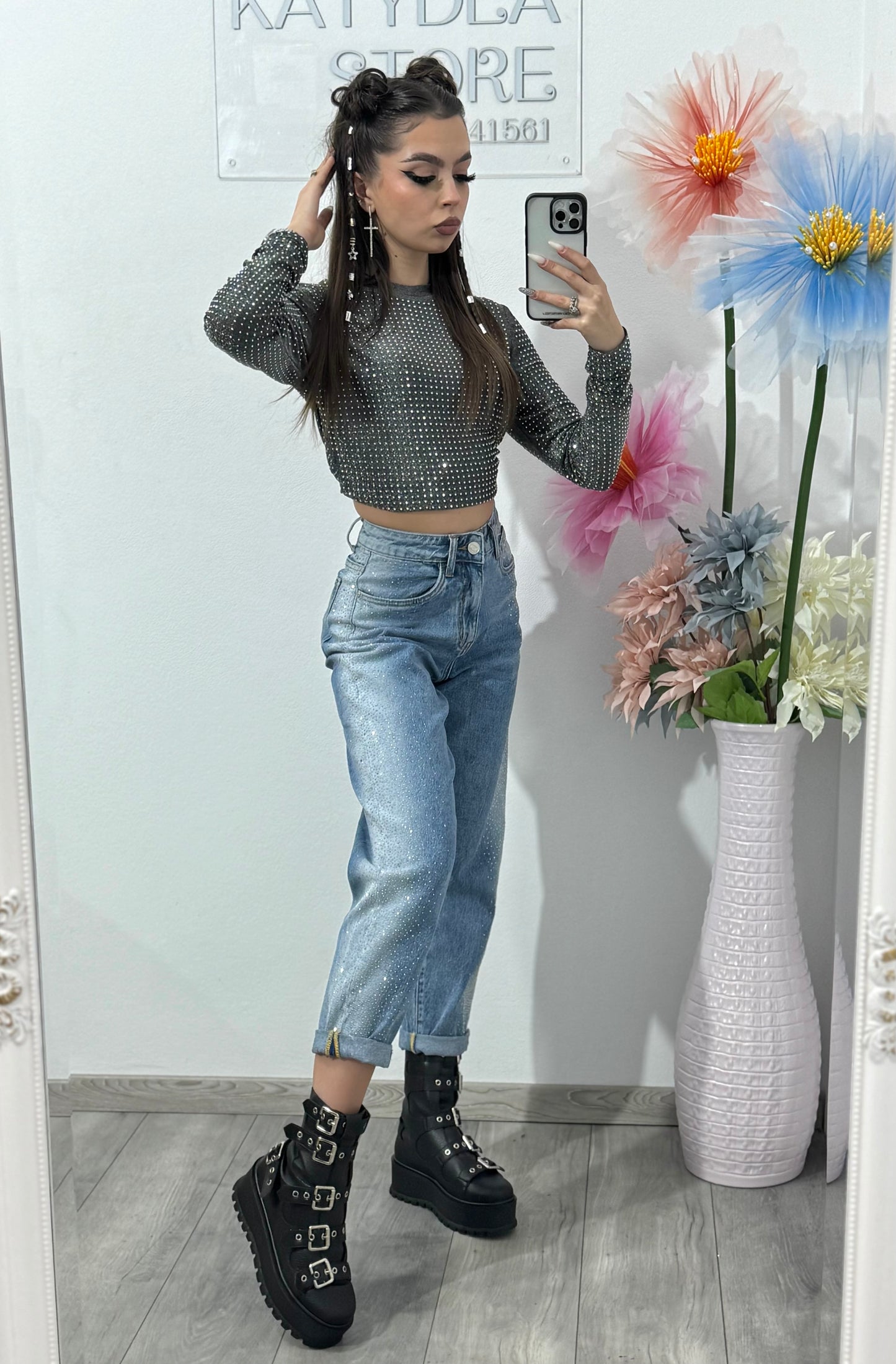 Blugi momfit albaștri cu cristale RALUKA