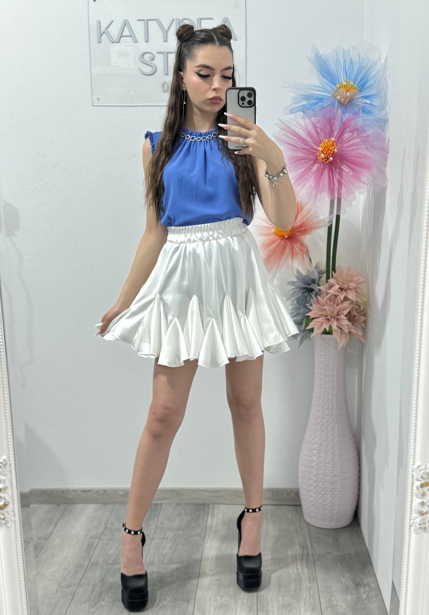Maieu elegant cu lanț albastru Chloe