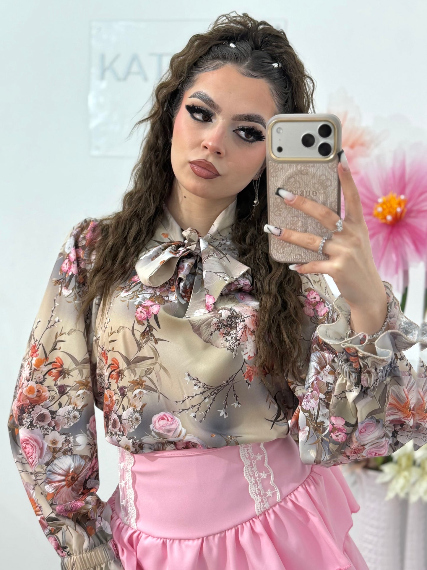 Cămașă elegantă cu imprimeu floral ROSA