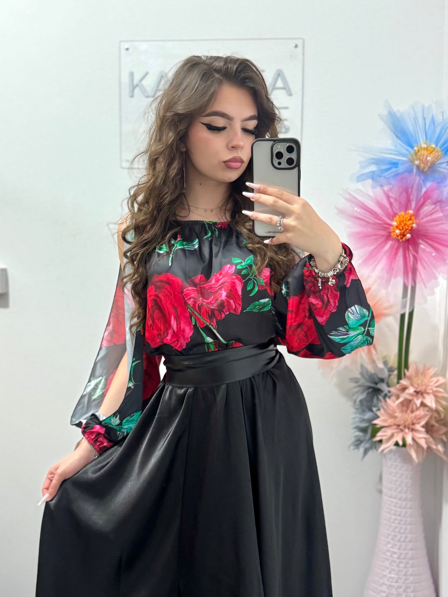 Rochie elegantă din satin Rosses