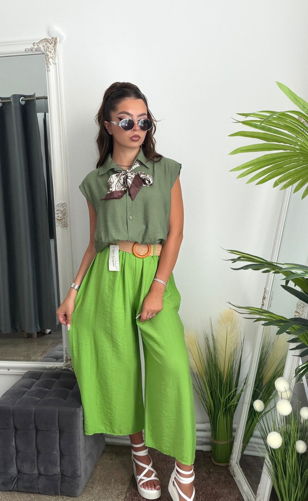 Pantaloni de vară 3/4 verzi JULIA