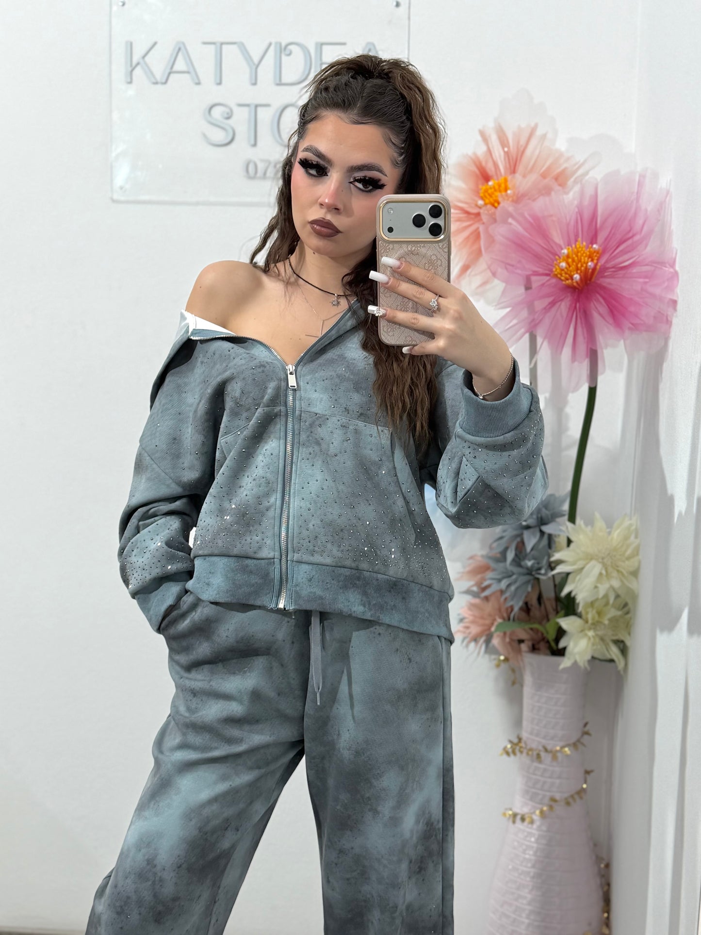 Compleu cu cristale ștanțate grey MARA