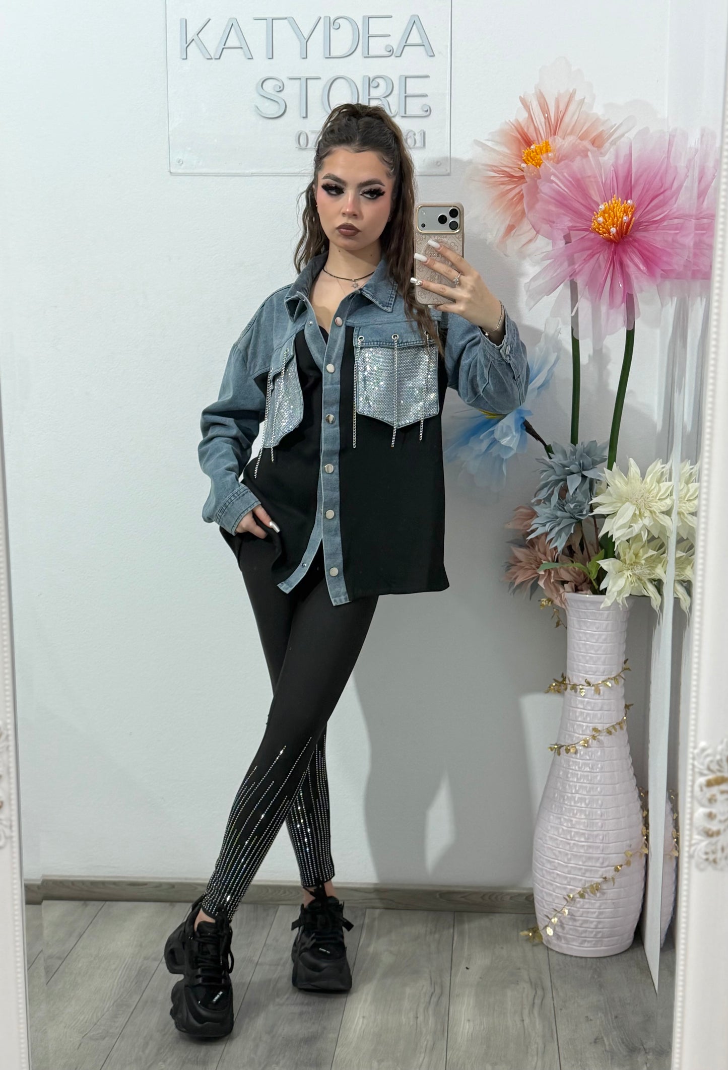 Camasa tip jacheta cu insertii denim si cristale