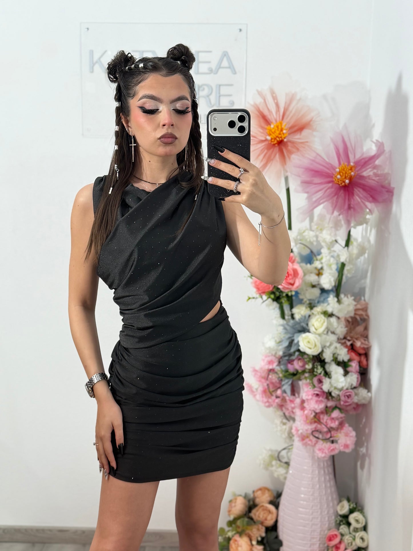 Rochie elegantă cu cristale ștanțate neagră SELENA