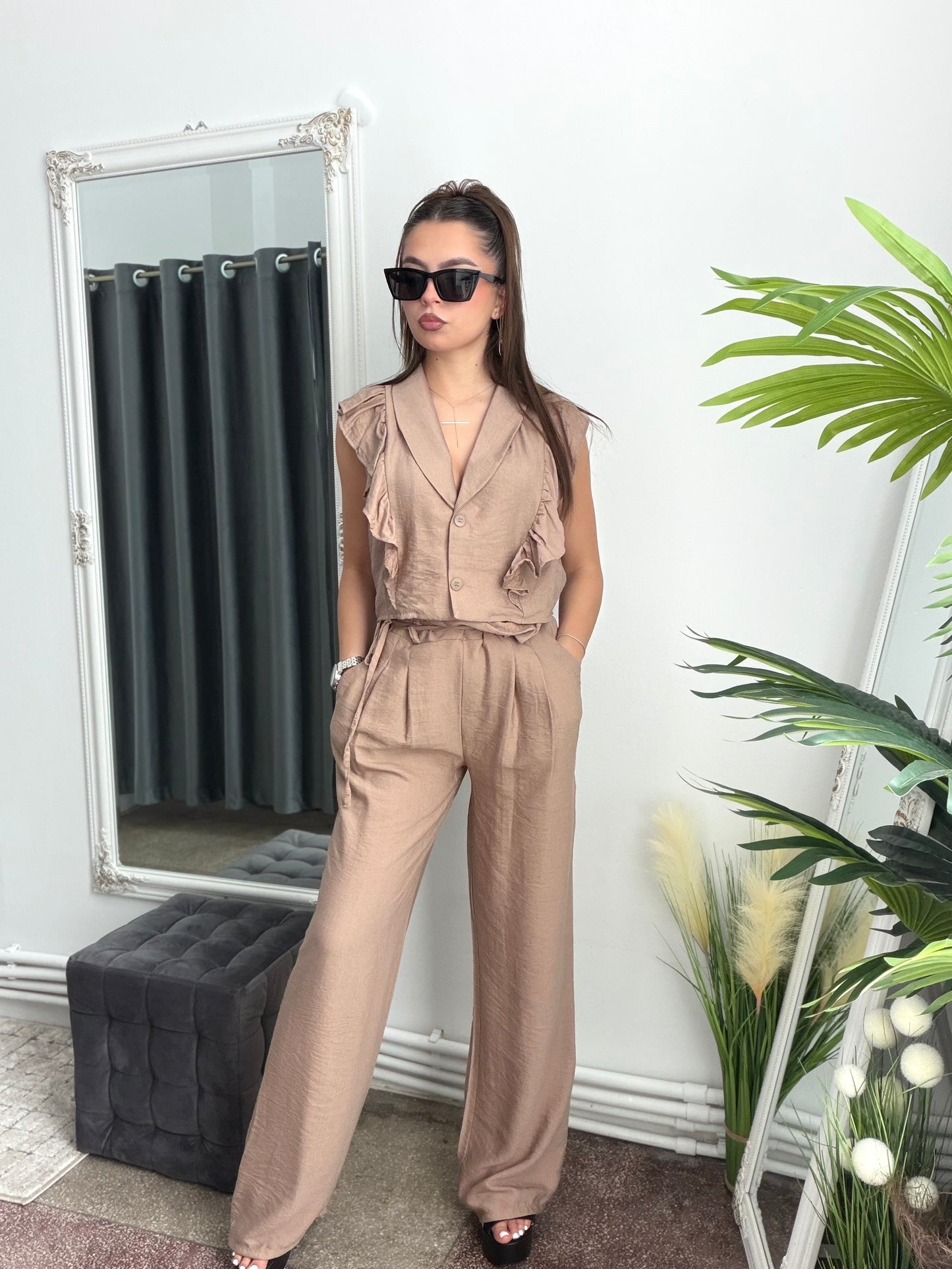 Compleu din în beige BELLE