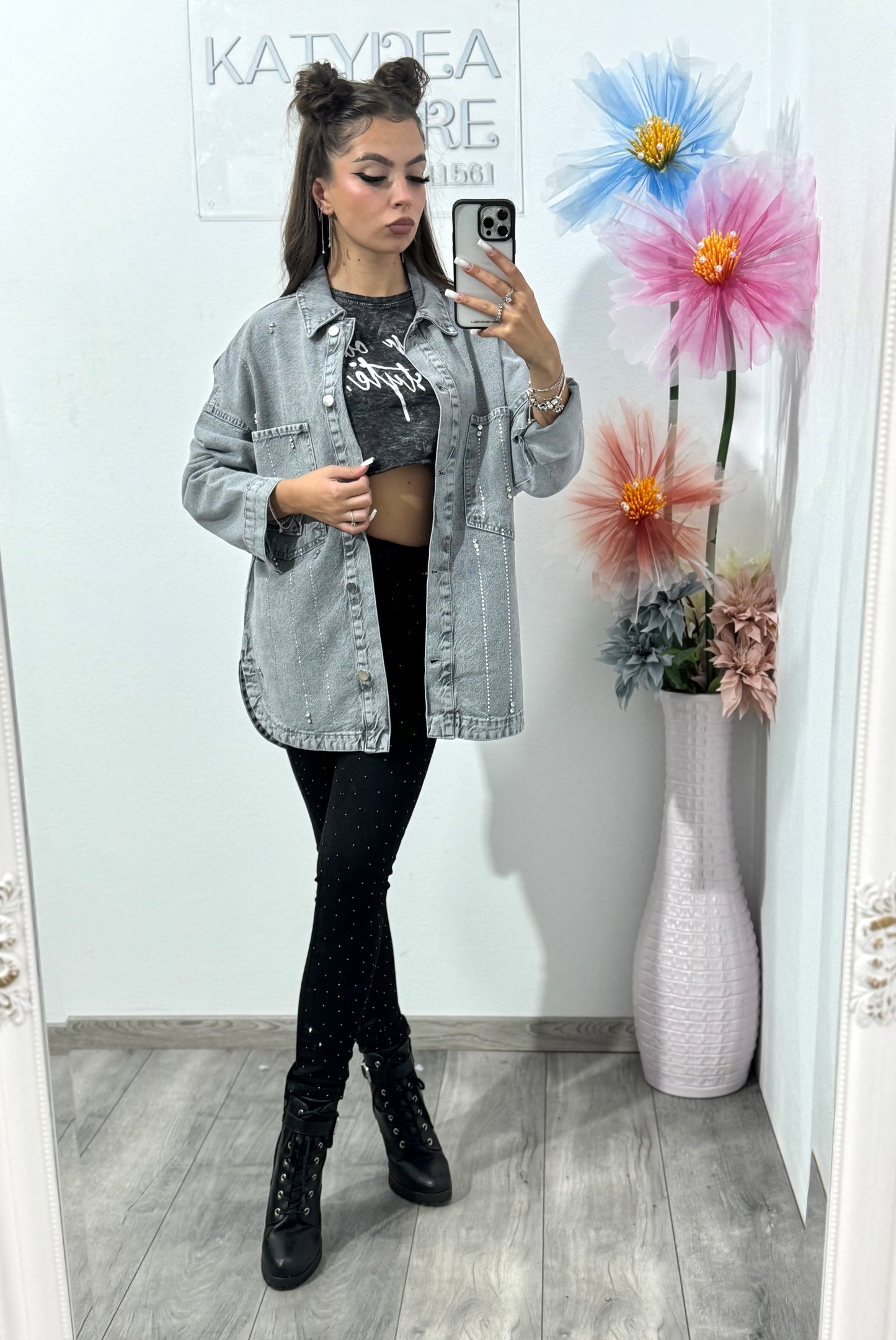 Geacă din denim gri cu cristale Bianca