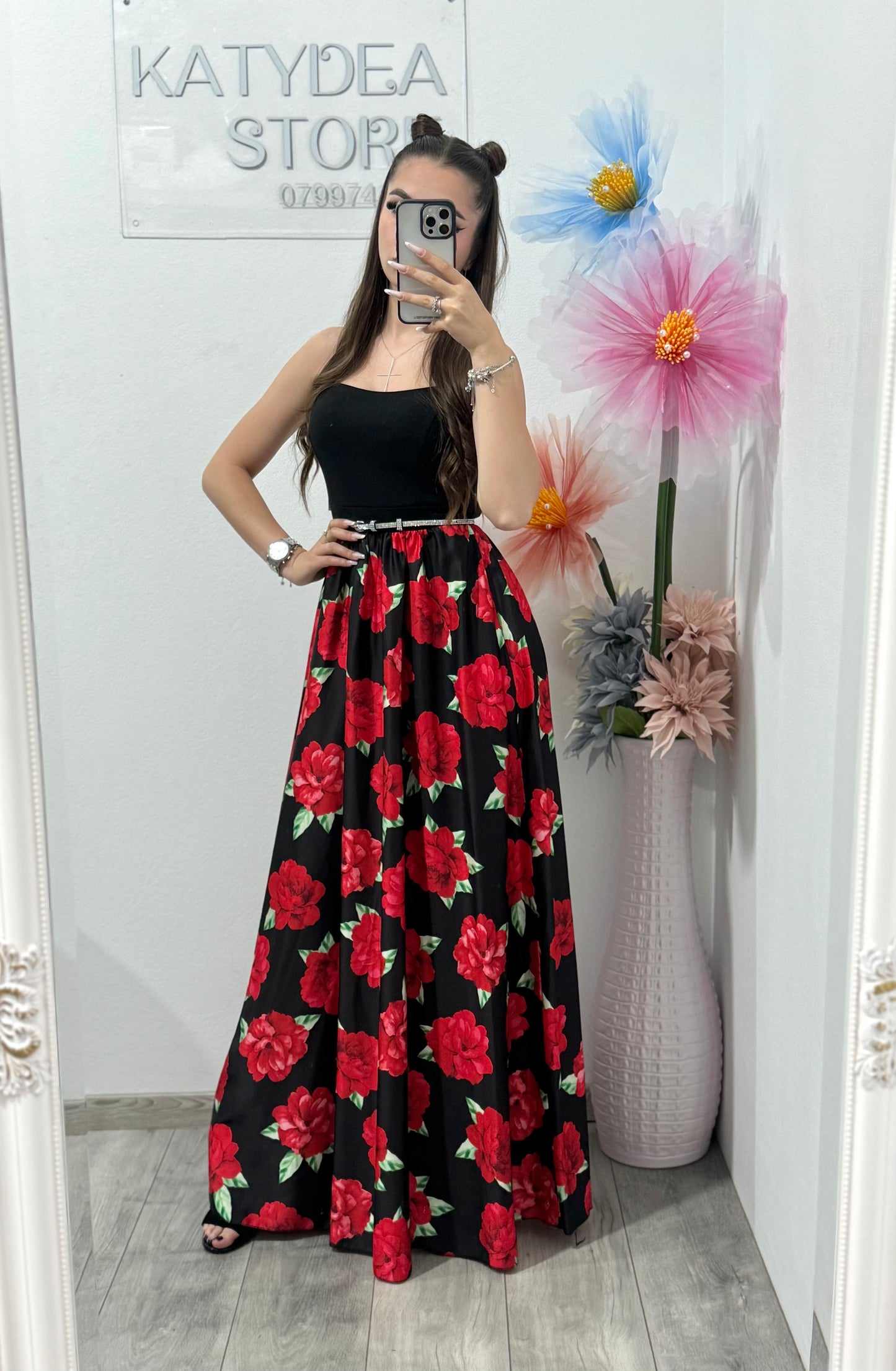 Rochie cu trandafiri Georgia