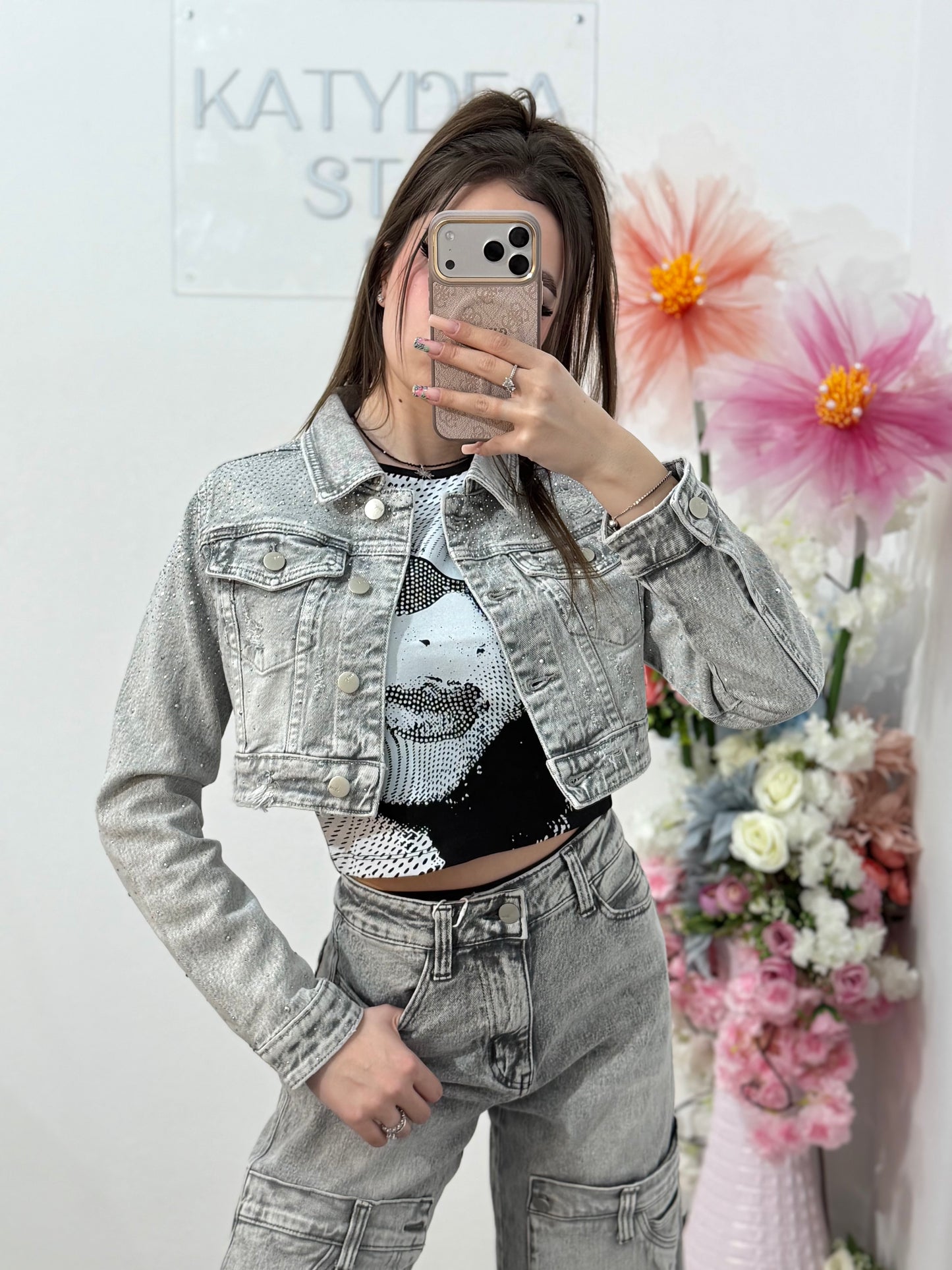 Geacă din denim cropped gri prespălat cu cristale ANNAIS