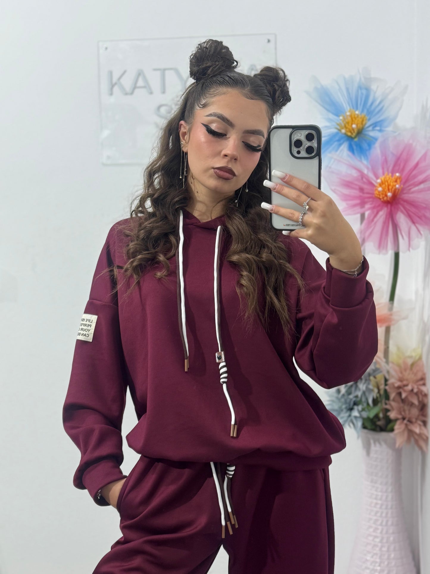 Compleu Sara