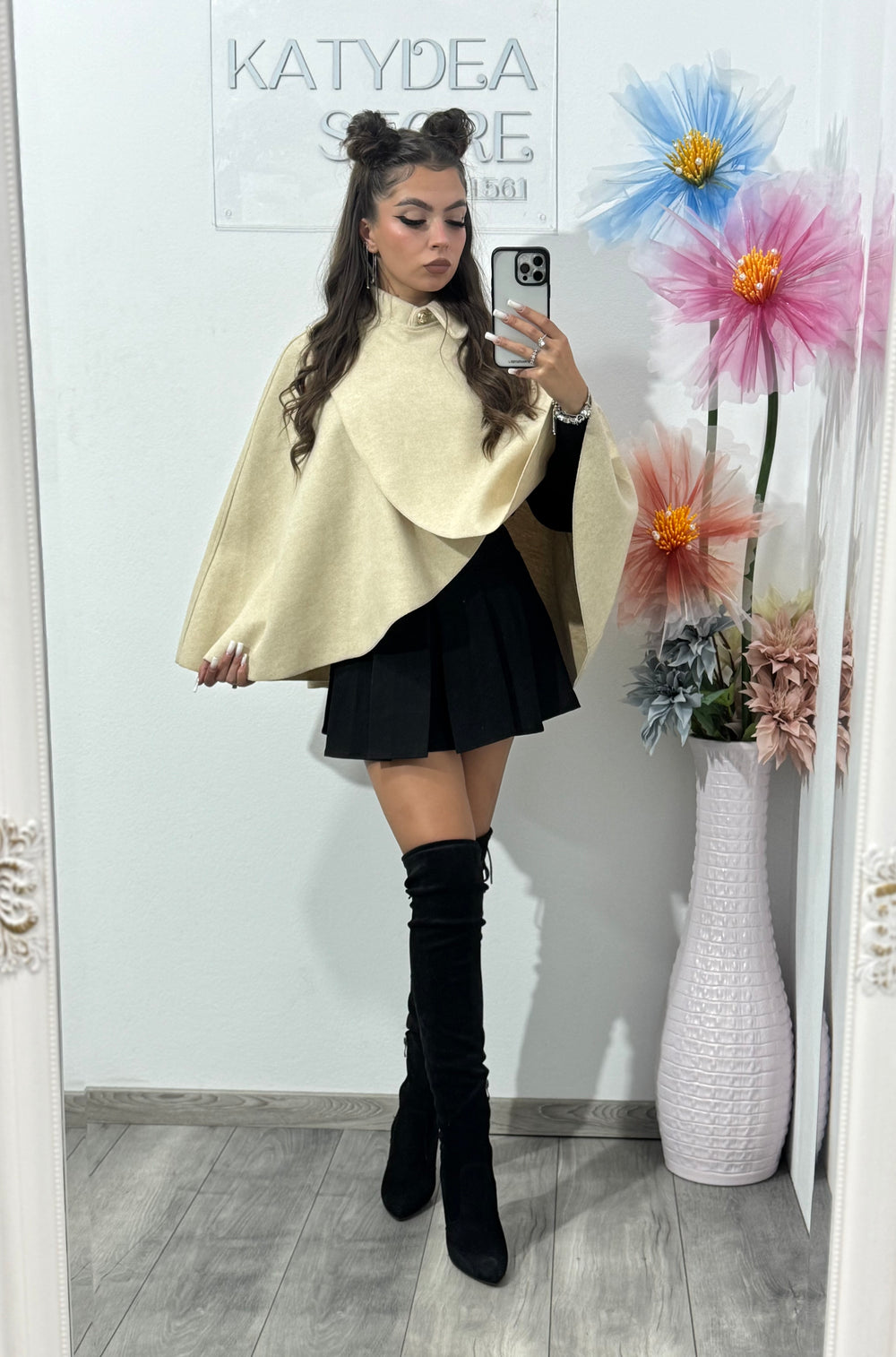 Capa beige Alexia