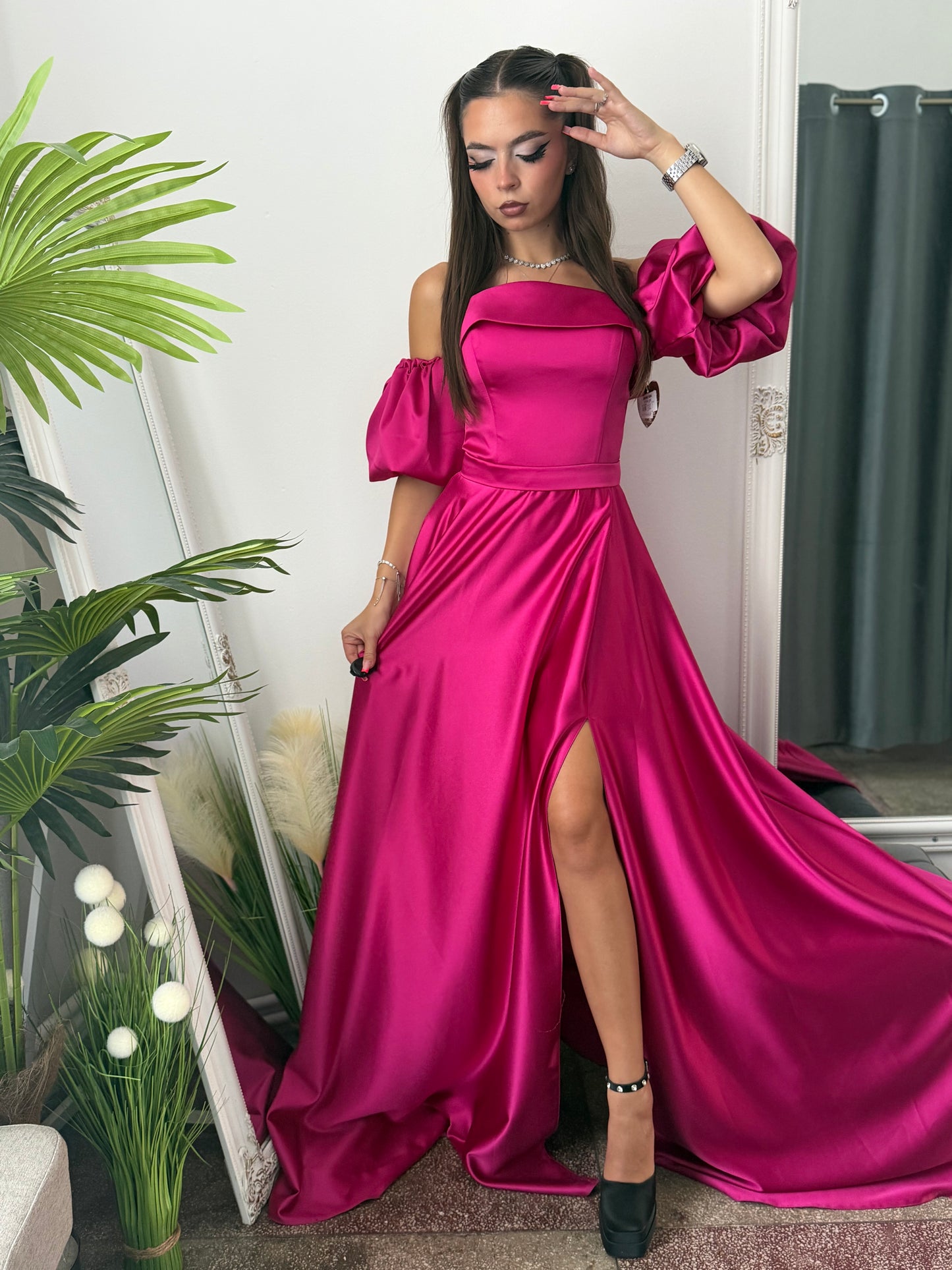Rochie spectaculoasă fucsia CHIC