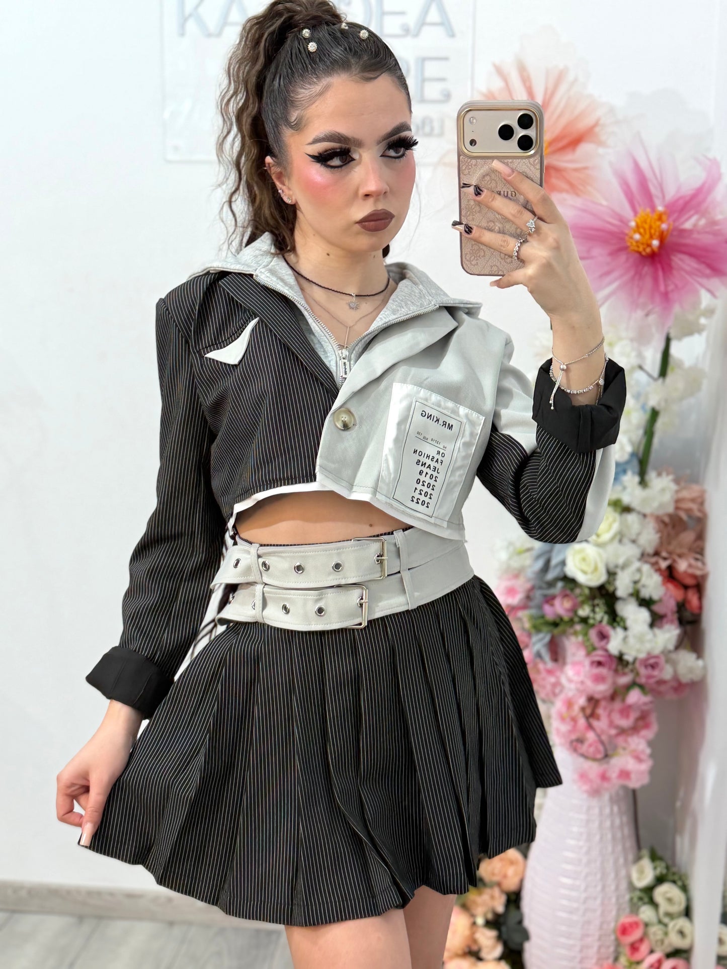 Compleu cu fustă plisată și jachetă ELSA