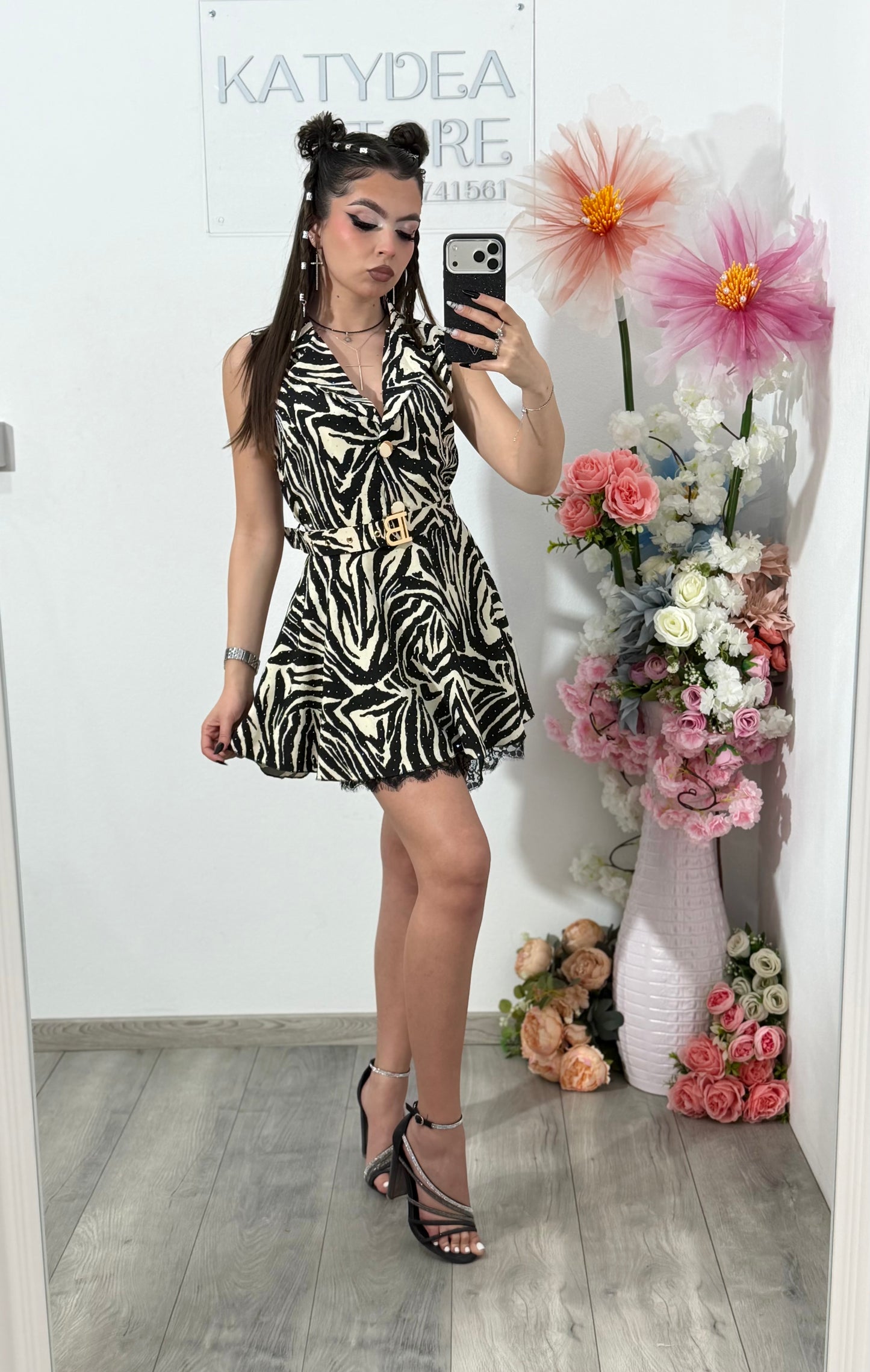 Salopetă elegantă cu cristale și imprimeu zebra VICTORIA