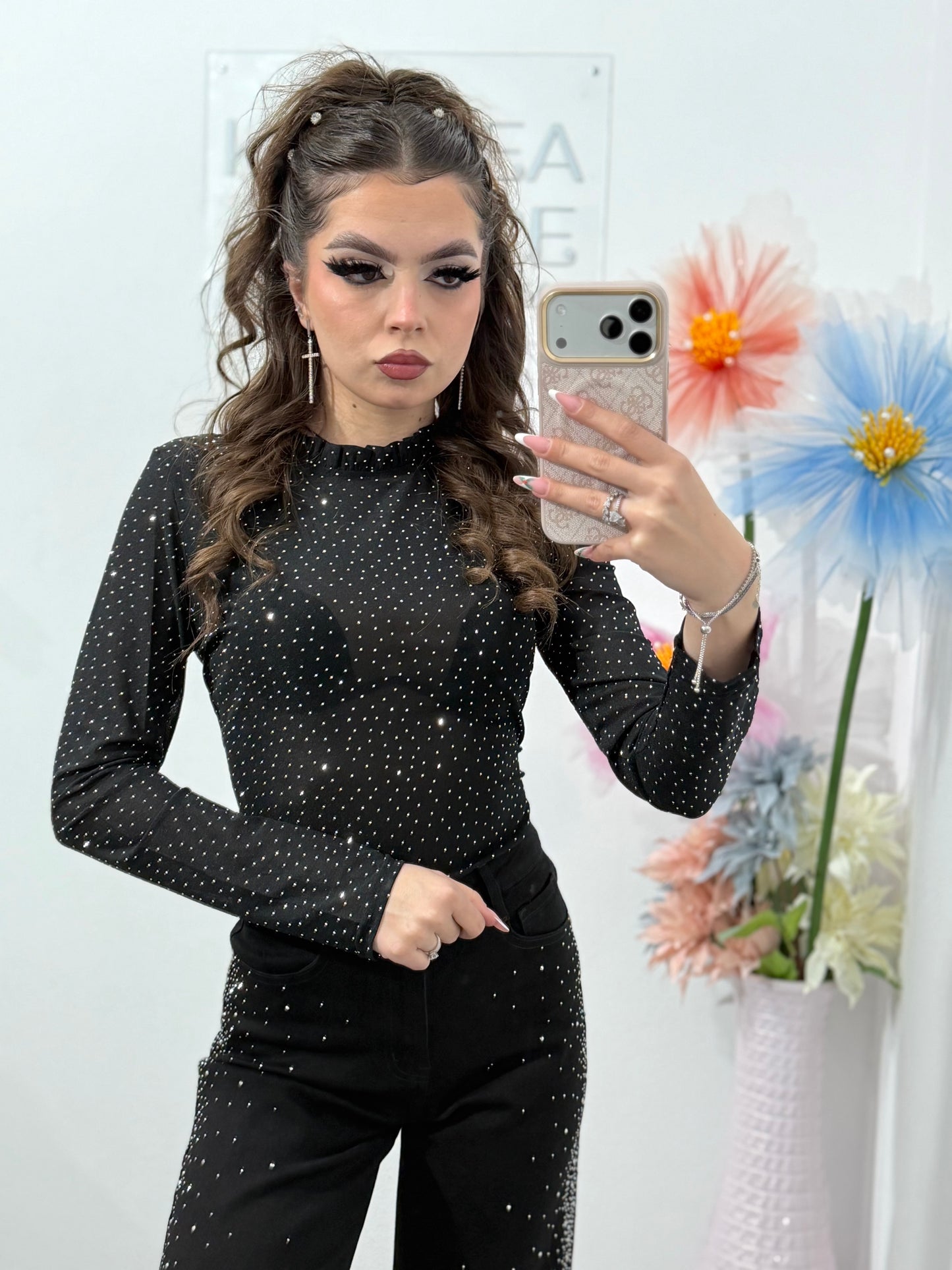 Bluză din dantelă neagră cu cristale WANA