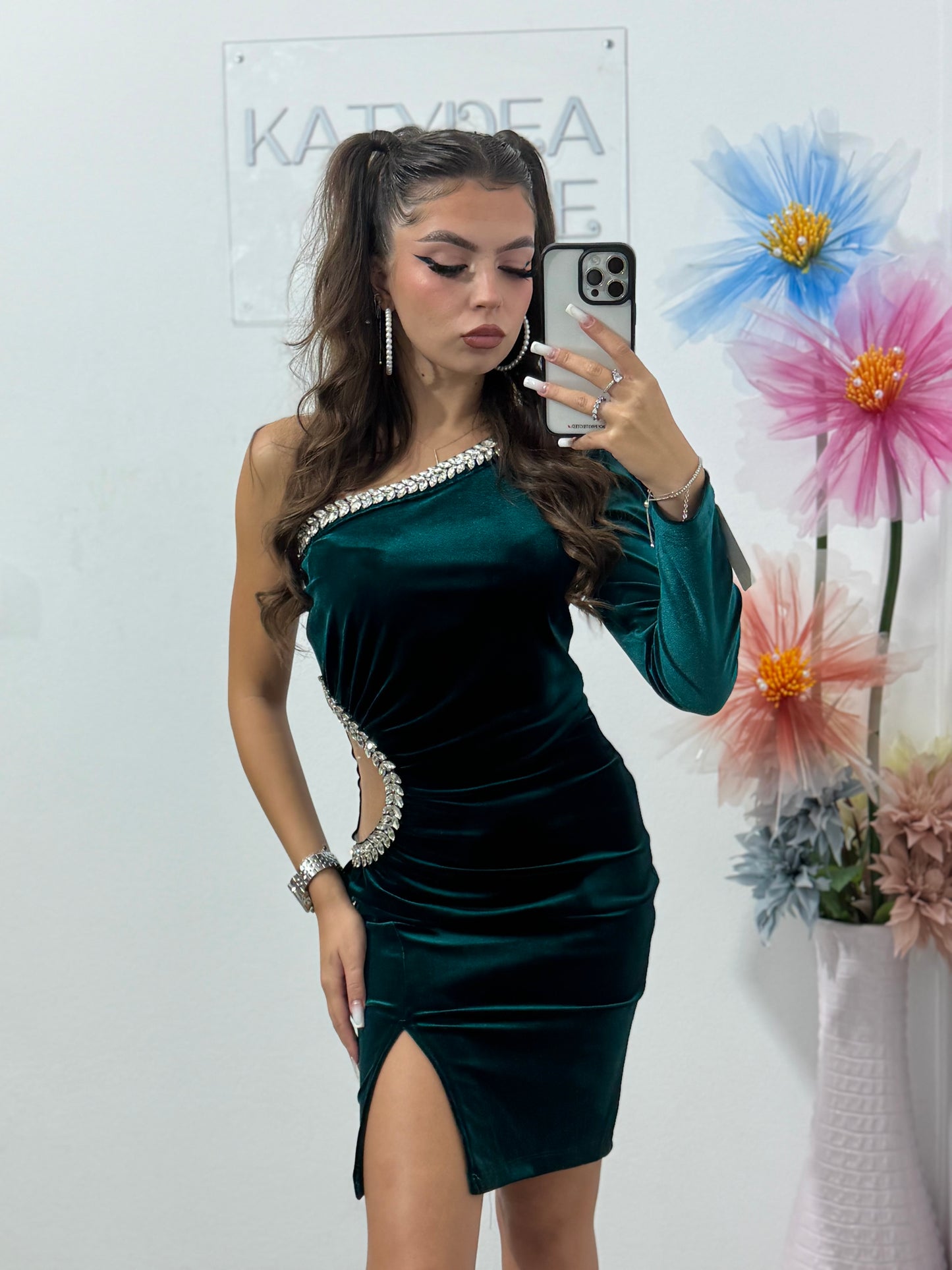 Rochie din catifea verde smarald Diamonds