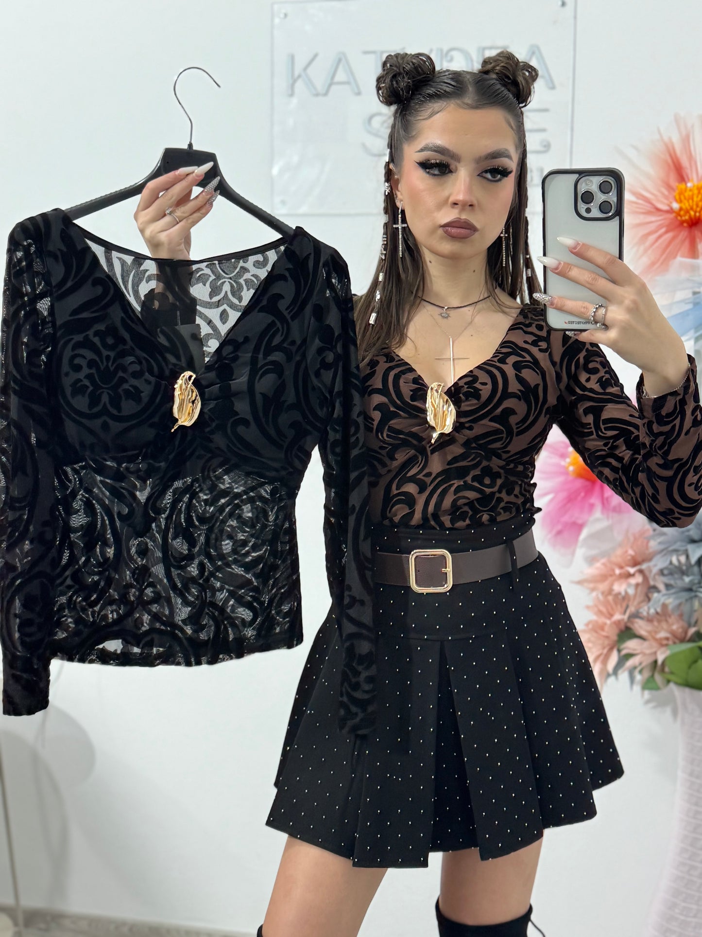 Bluză din mesa cu detaliu auriu ANELIS