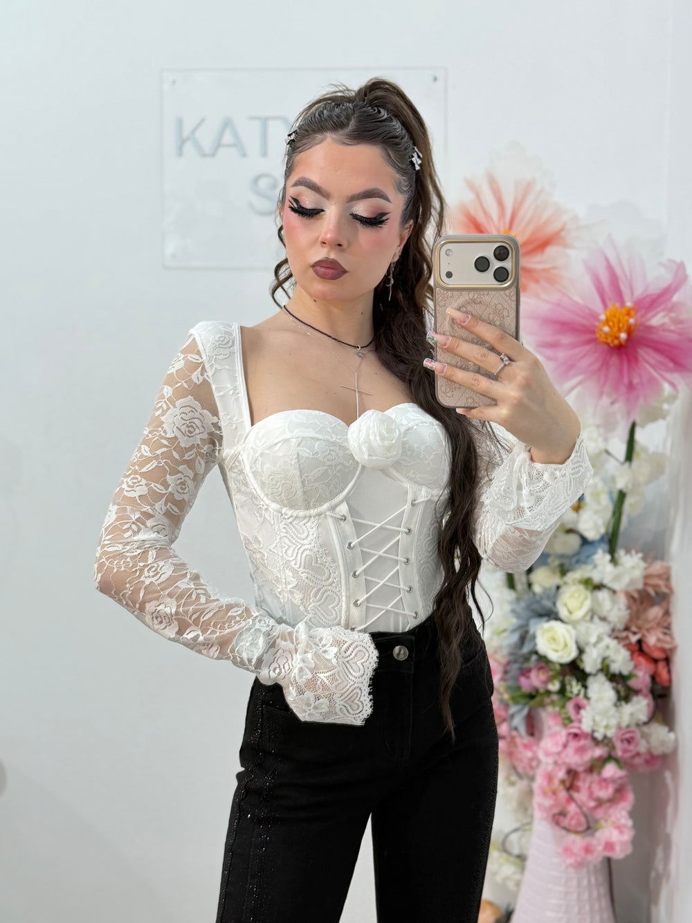 Corset din dantelă cu trandafiri DENISSA