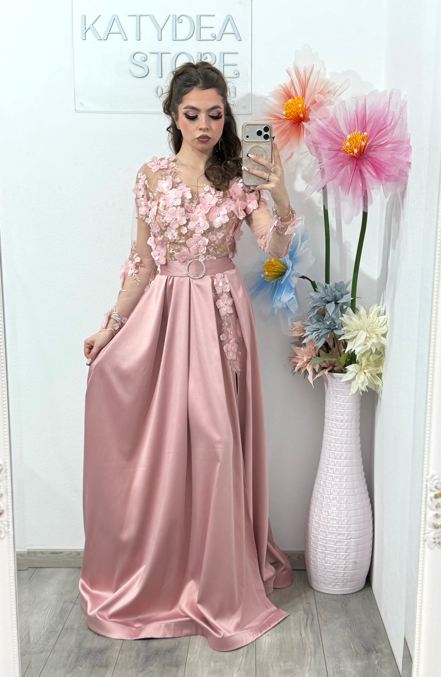 Rochie lunga din tafta roz cu dantela 3D AnaSofia