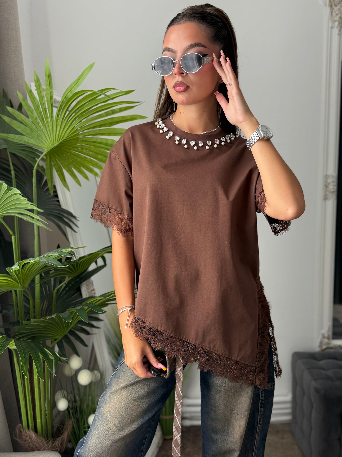Tricou cu dantelă maro SARA