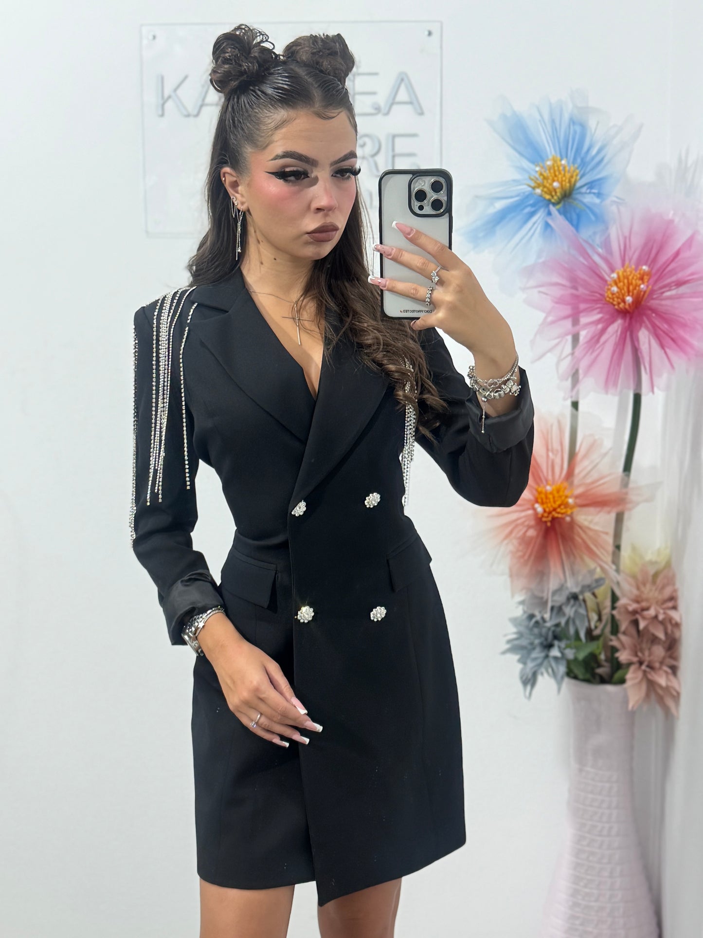 Rochie tip sacou cu epoleți neagră Jessica