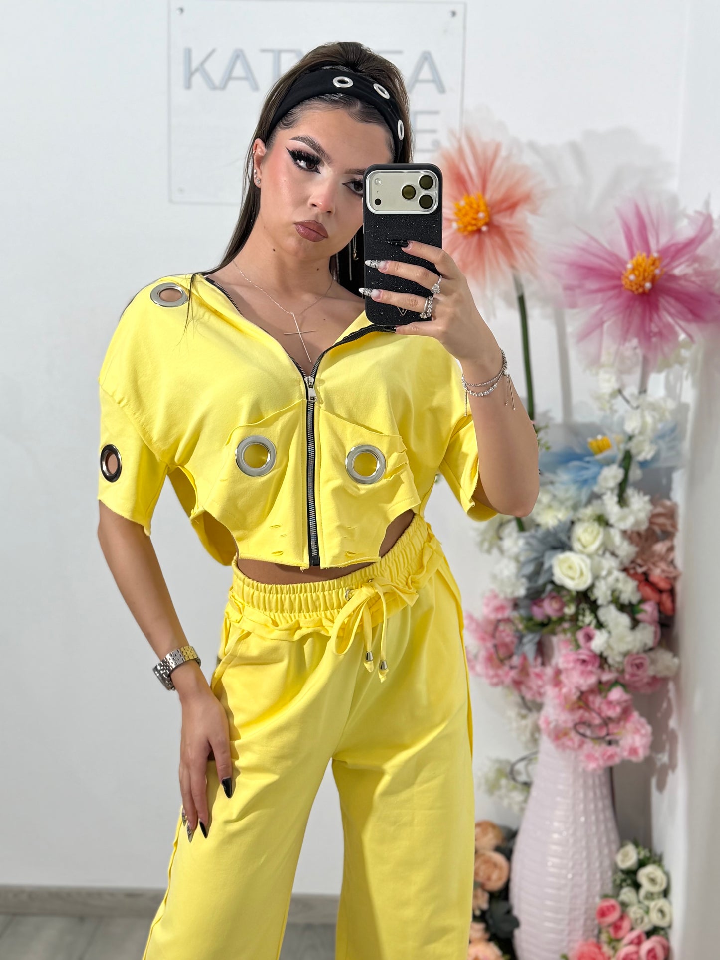 Compleu din 3 piese EXOTIC galben