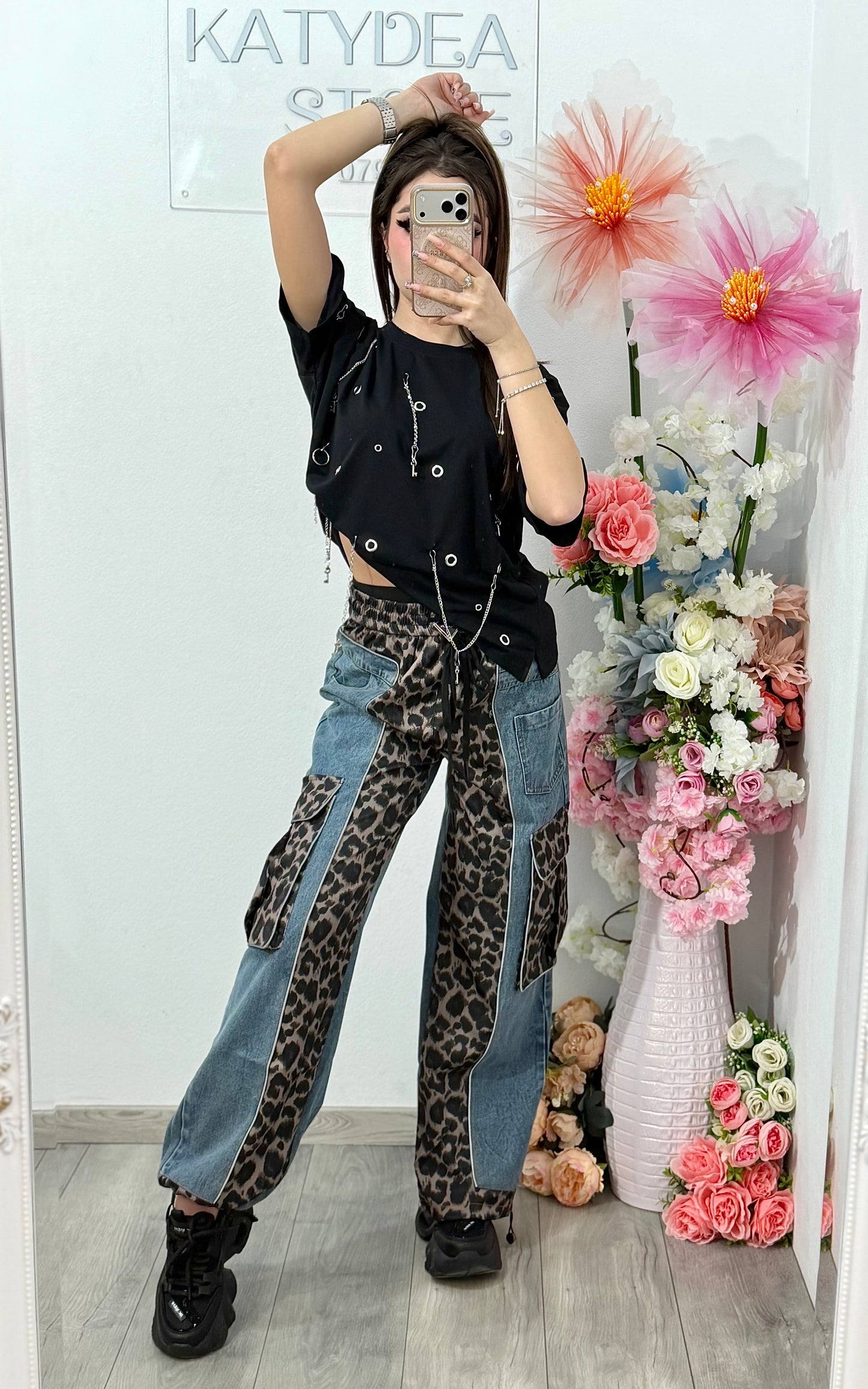 Pantaloni din denim cu imprimeu leopard OANA