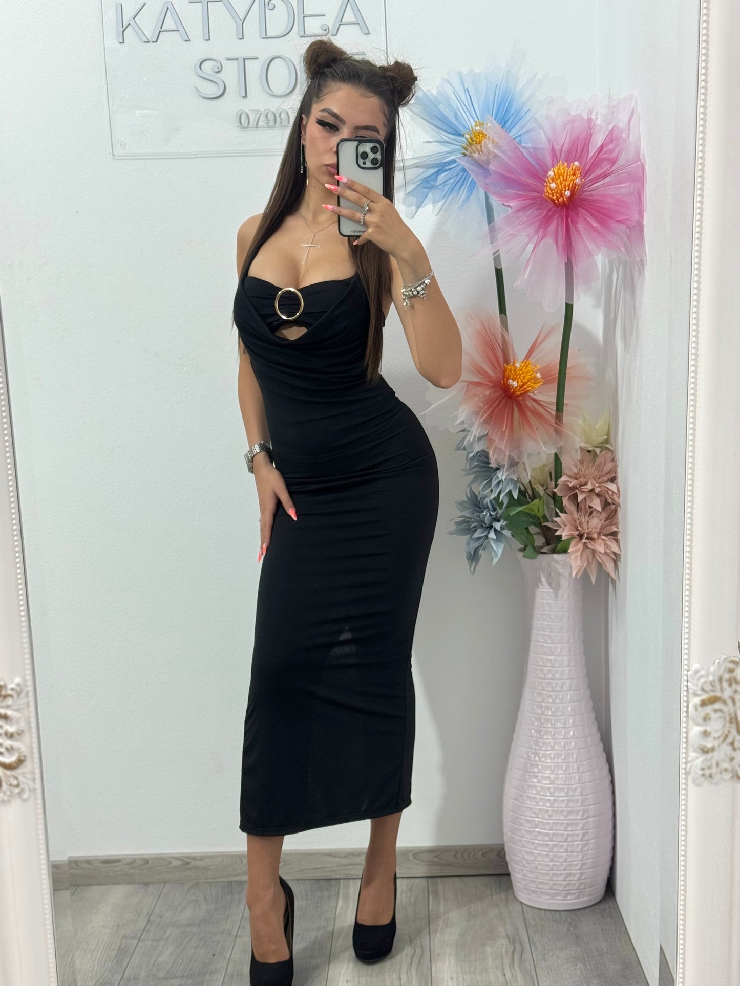 Rochie pe corp midi neagra Jessica