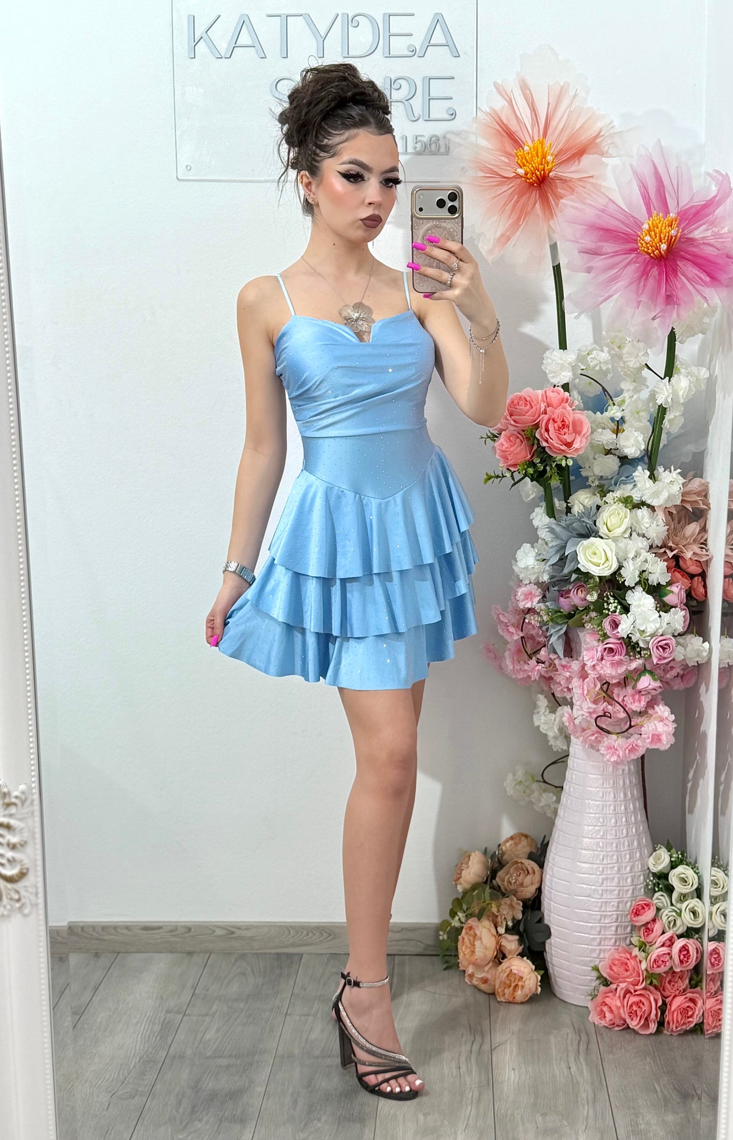 Rochie scurta babyblue cu cristale ștanțate ZONIA