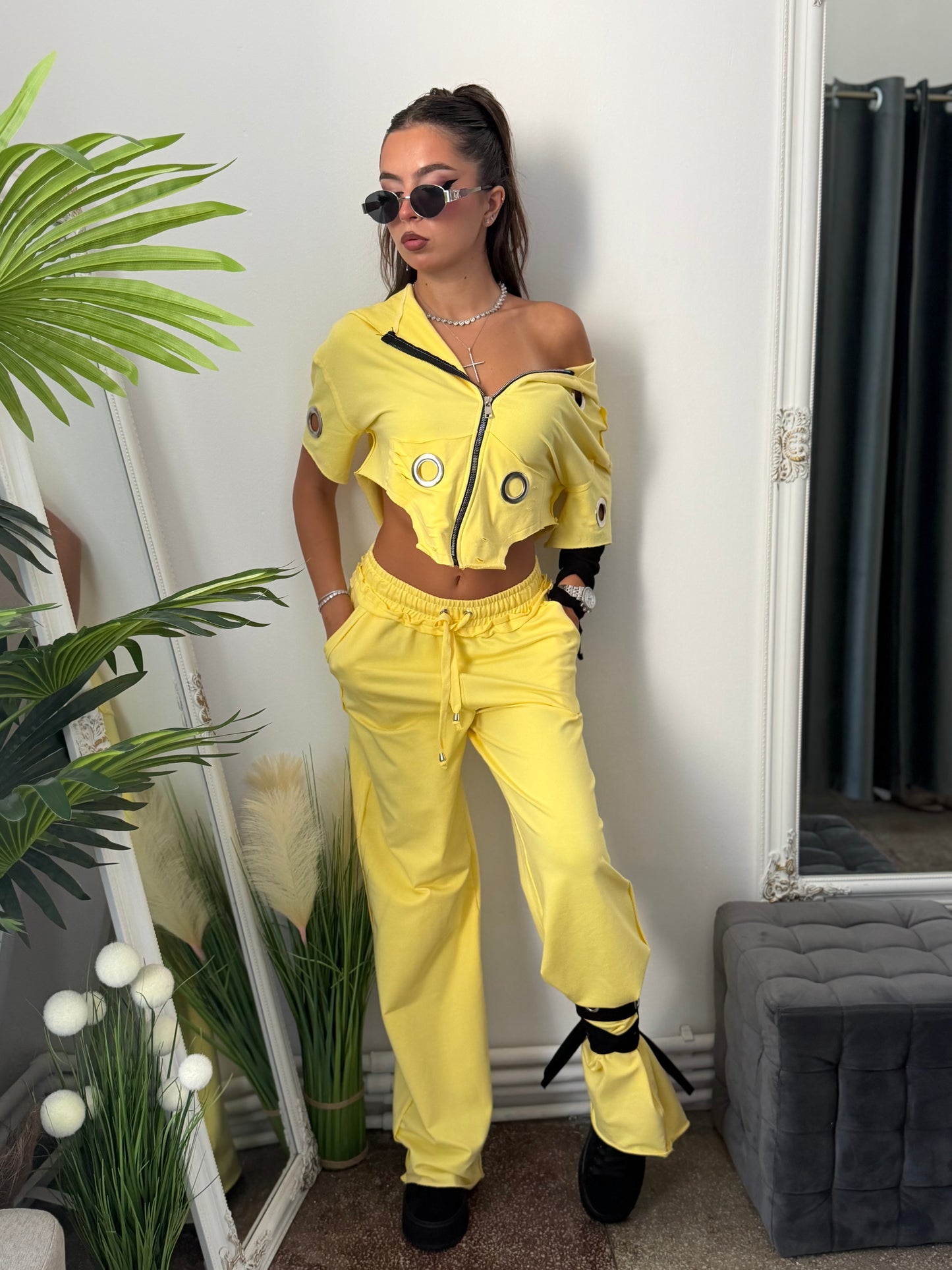 Compleu din 3 piese EXOTIC galben