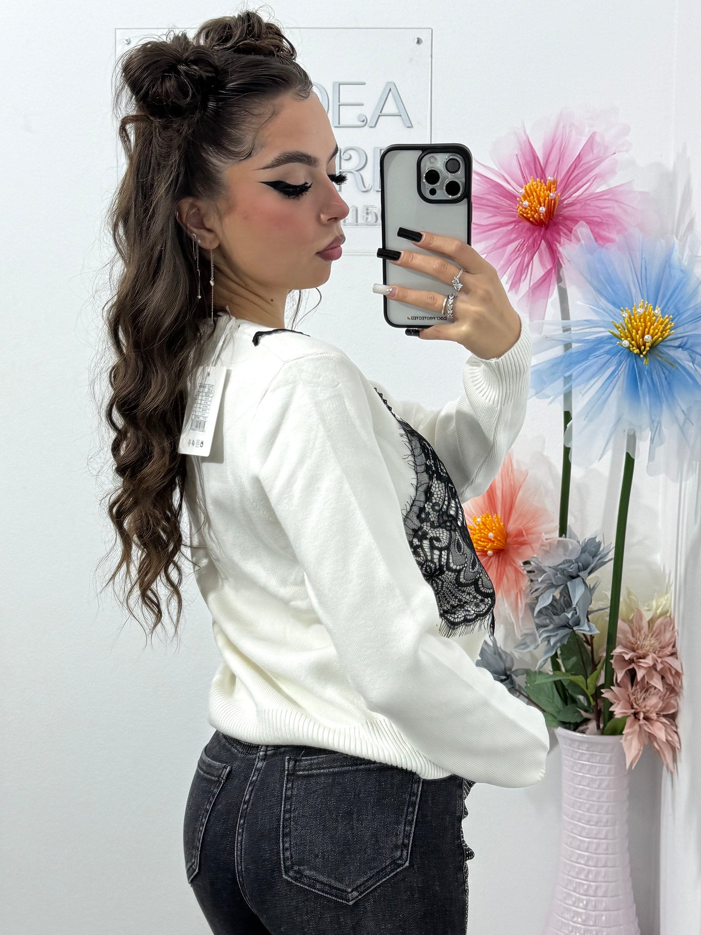 Pulover cu dantelă Veronica