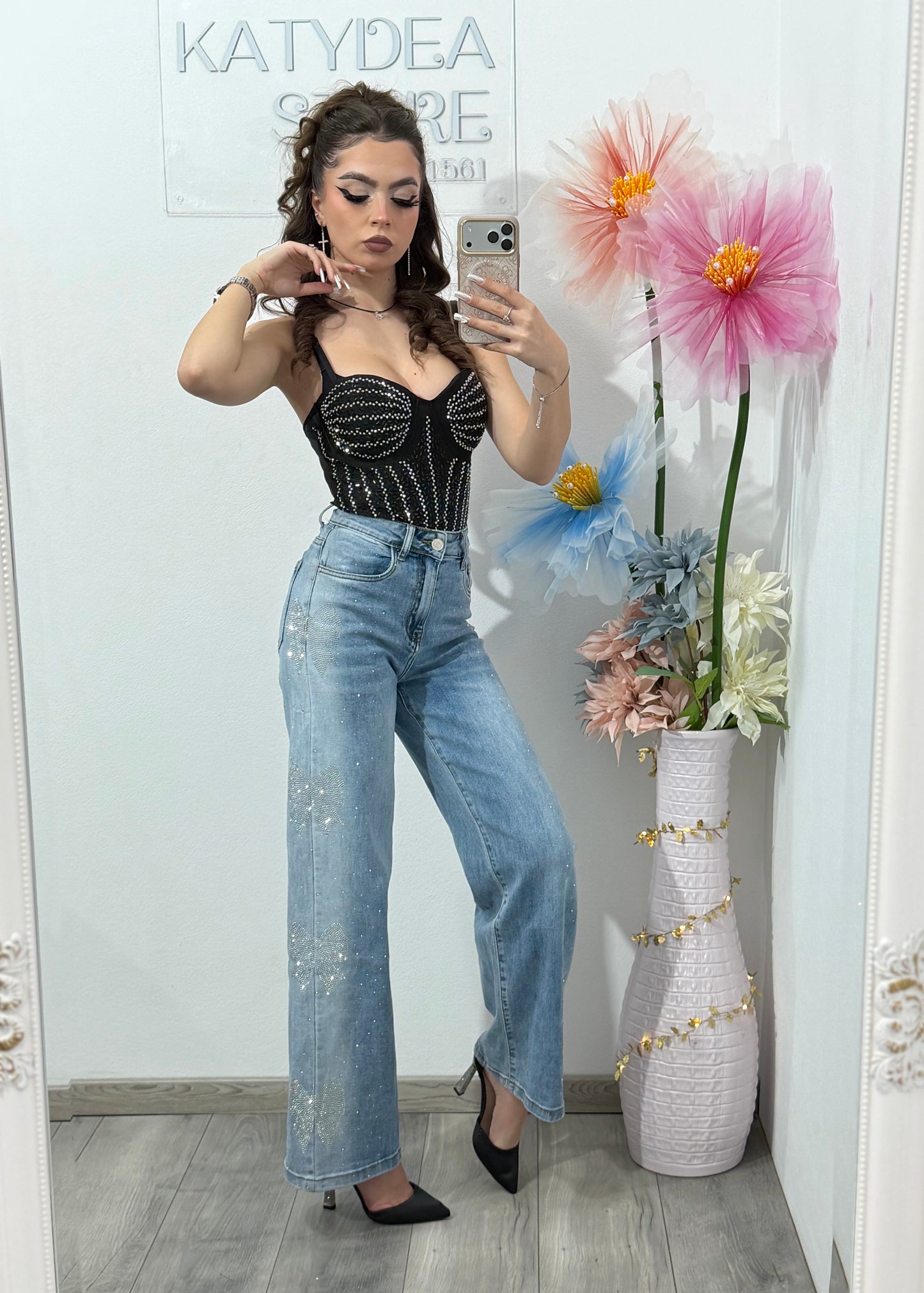 Blugi WideLeg albaștri cu fundițe ștanțate