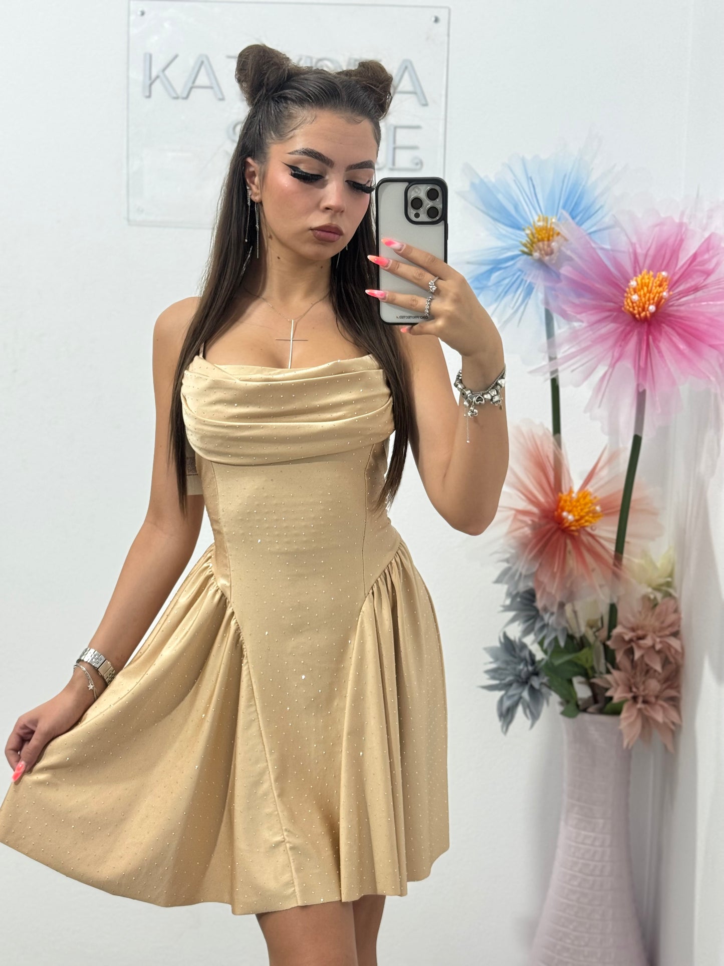 Rochie cu cristale ștanțate beige Ginny
