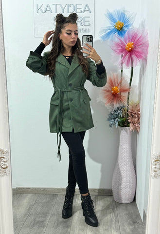 Geacă din piele întoarsă cu corset Delia vernil