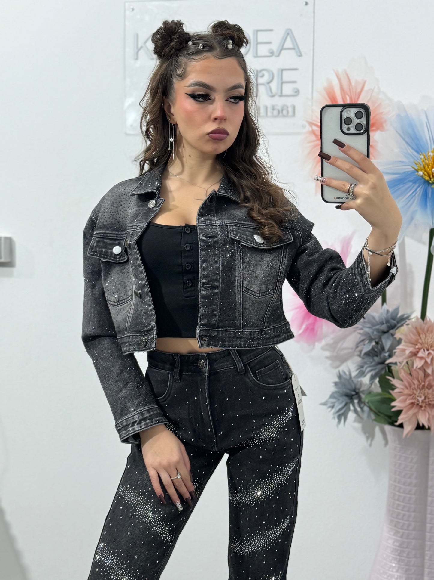 Jeans Baggy Fit gri cu cristale ștanțate Tamarra