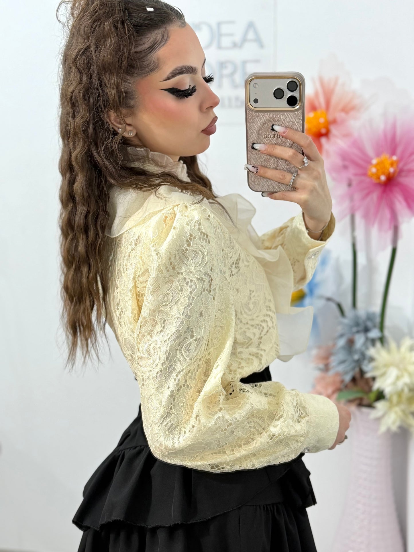 Cămașă cu broderie și bijuterii MARA