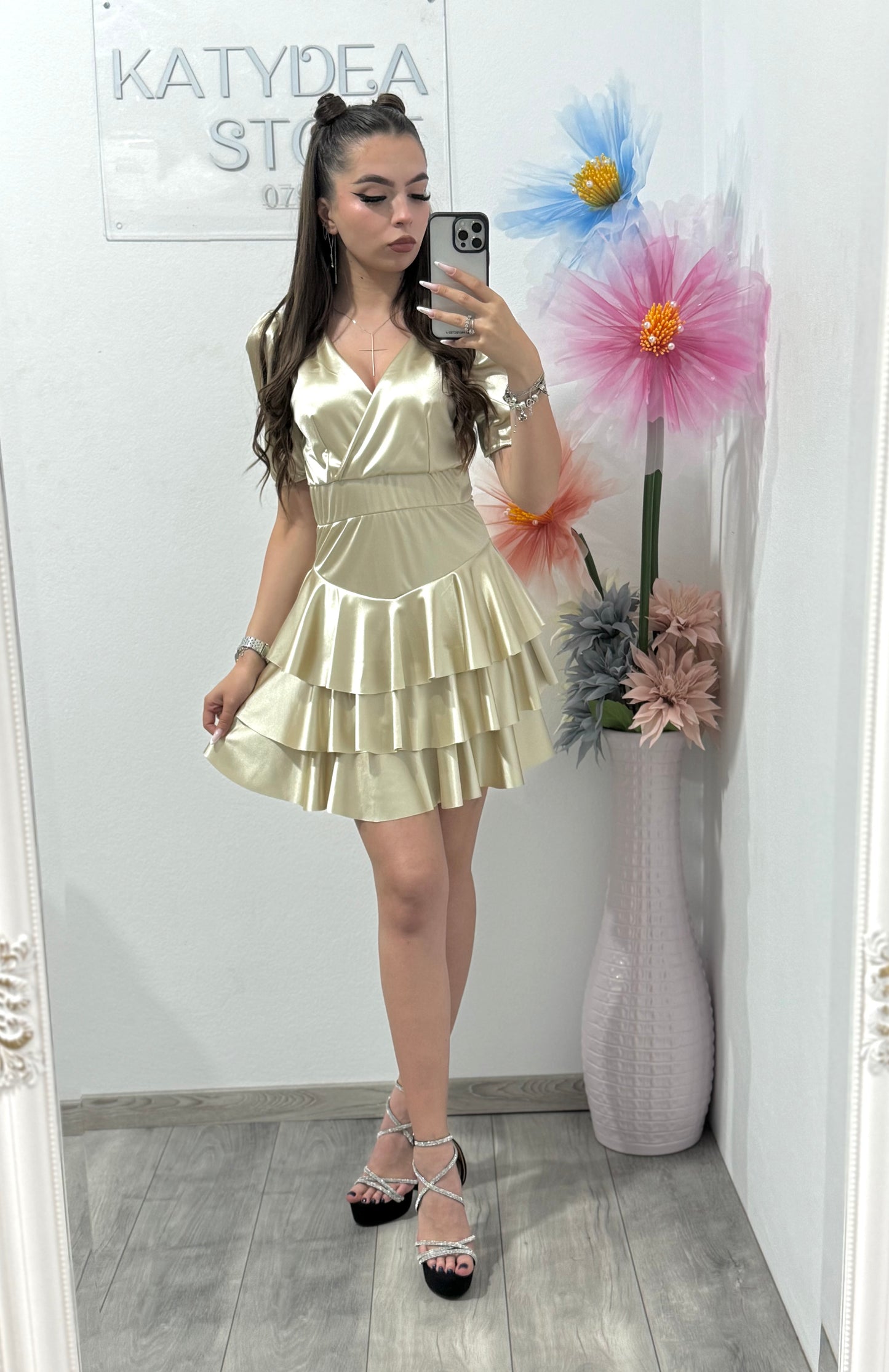 Rochie elegantă crem Sofia