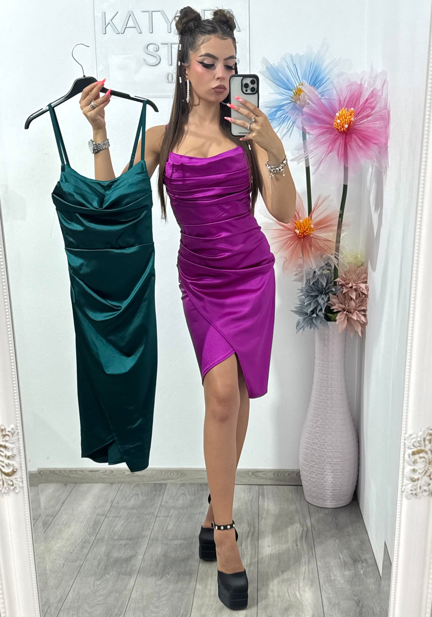 Rochie scurtă din satin Sorina