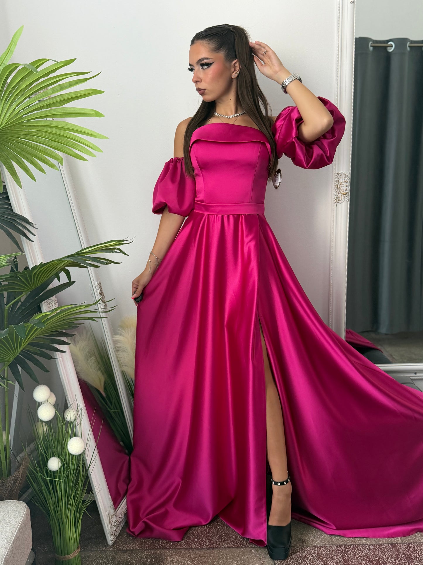 Rochie spectaculoasă fucsia CHIC